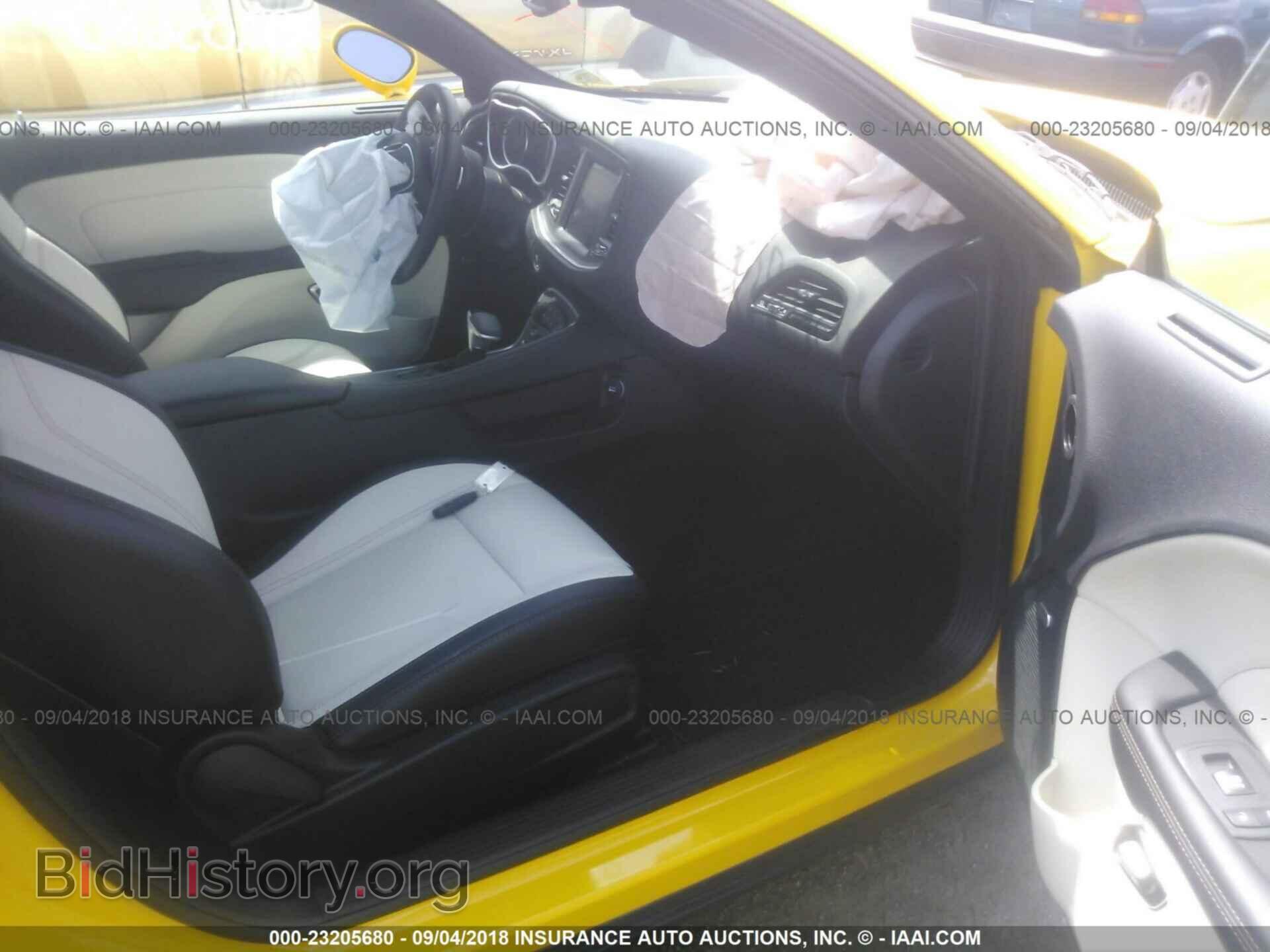 2018 Dodge Challenger - VIN: 2C3CDZGG0JH184348 - Фото 5