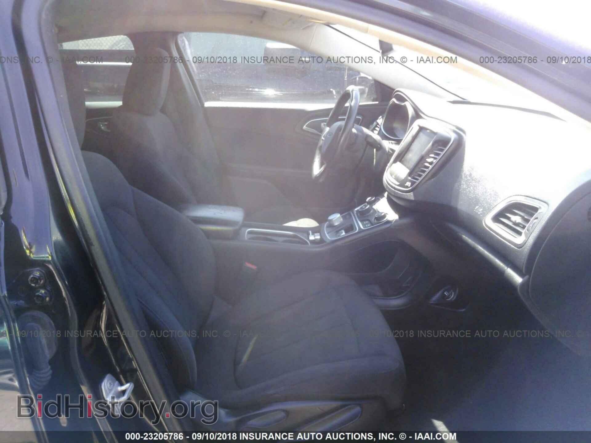 2015 Chrysler 200 - VIN: 1C3CCCAB8FN634405 - Фото 5