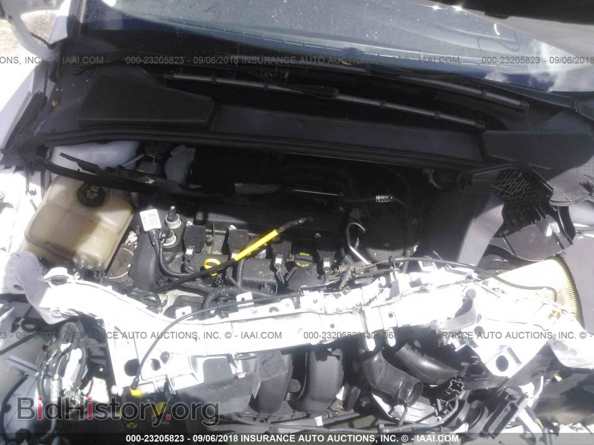 2015 Ford Focus - VIN: 1FADP3K20FL275877 - Photo 10