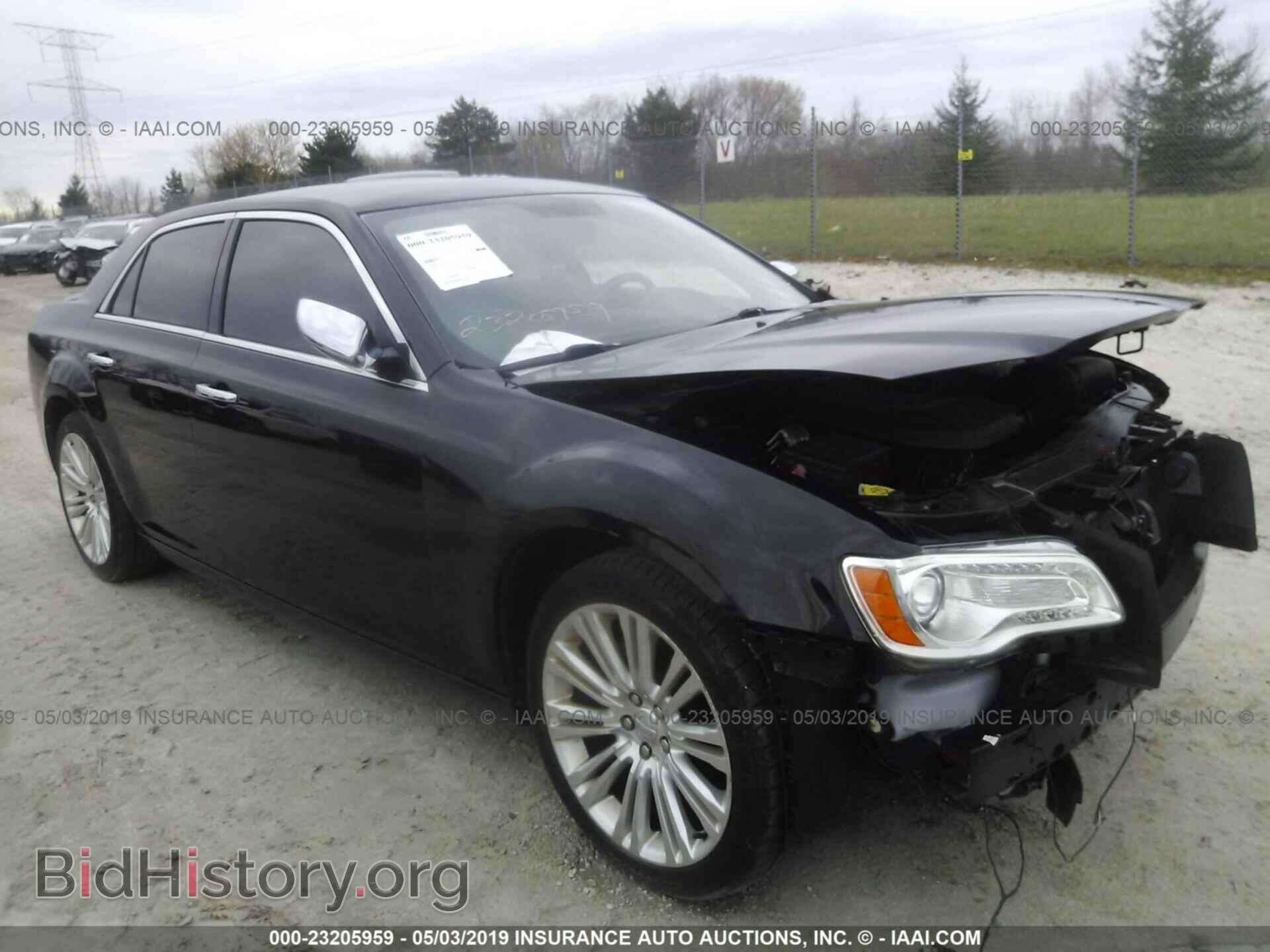 Фотография 2C3CA5CG4BH599360 - CHRYSLER 300 2011