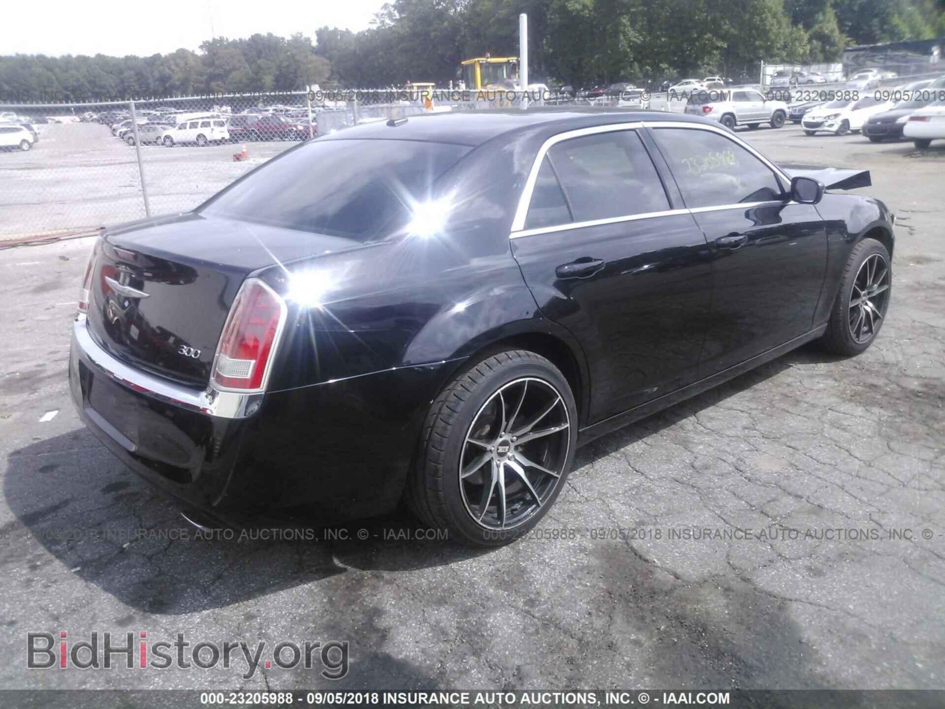 2013 CHRYSLER 300 - VIN: 2C3CCARGXDH505687 - Photo 4