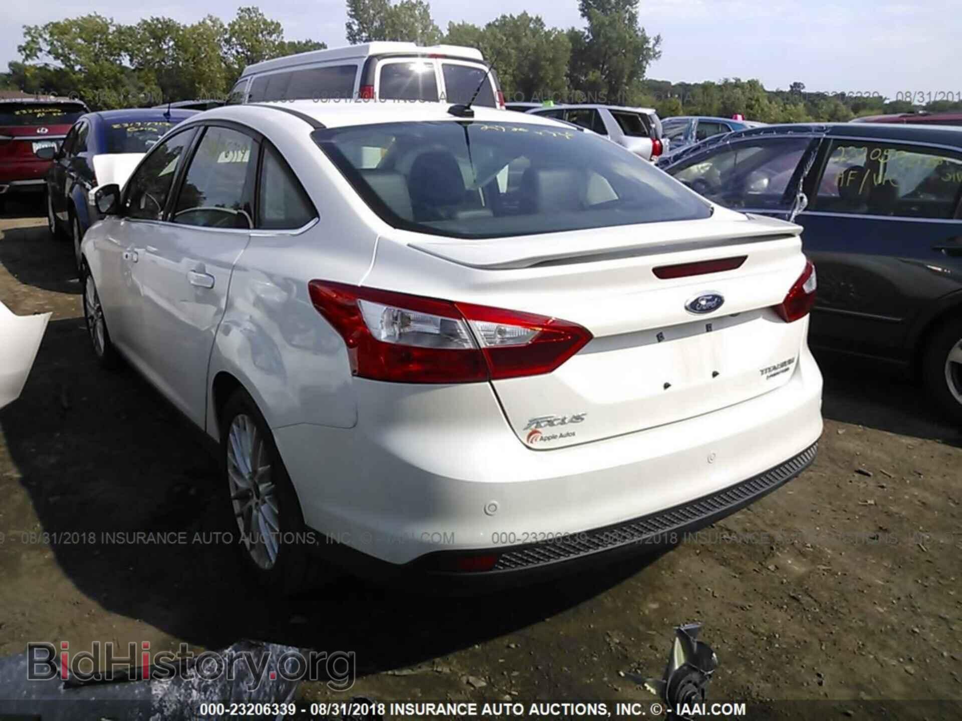 2013 Ford Focus - VIN: 1FADP3J29DL383977 - Фото 3