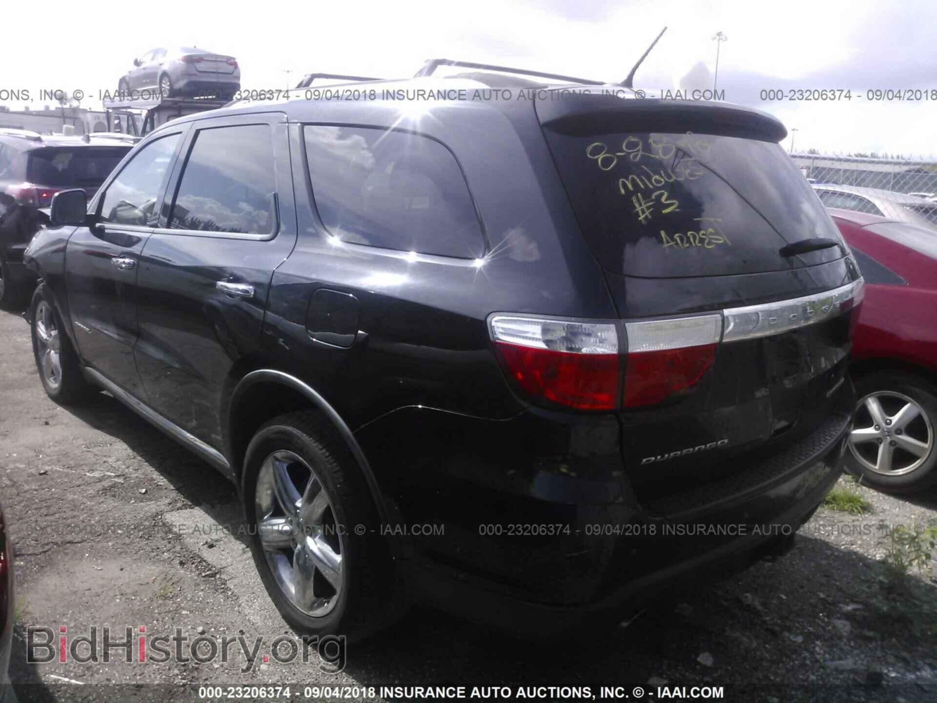 2012 Dodge Durango - VIN: 1C4SDHET8CC121764 - Photo 3