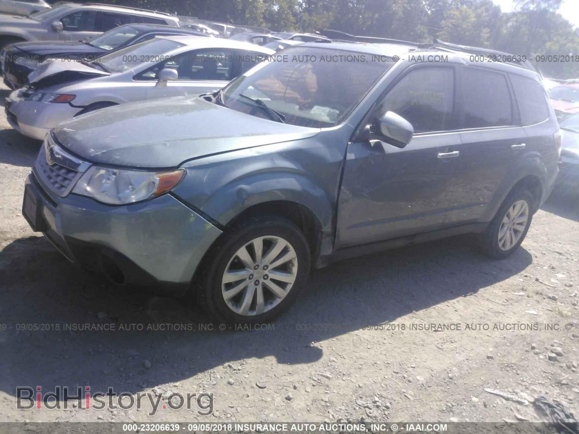 2011 Subaru Forester - VIN: JF2SHADC5BH768042 - Фото 2
