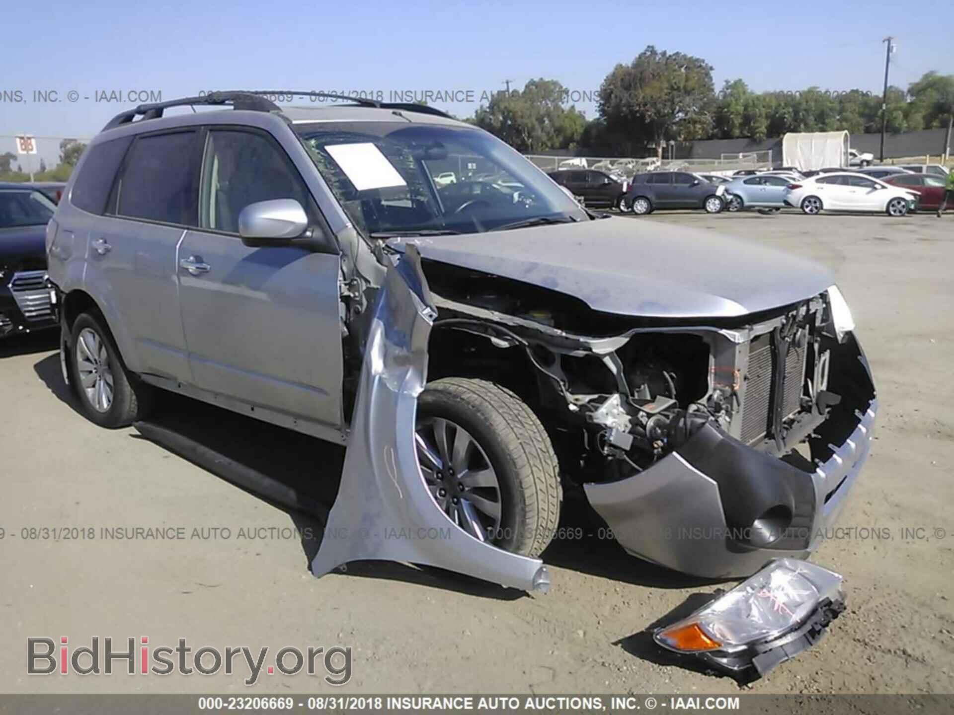 Фотография JF2SHADC1CH439095 - SUBARU FORESTER 2012
