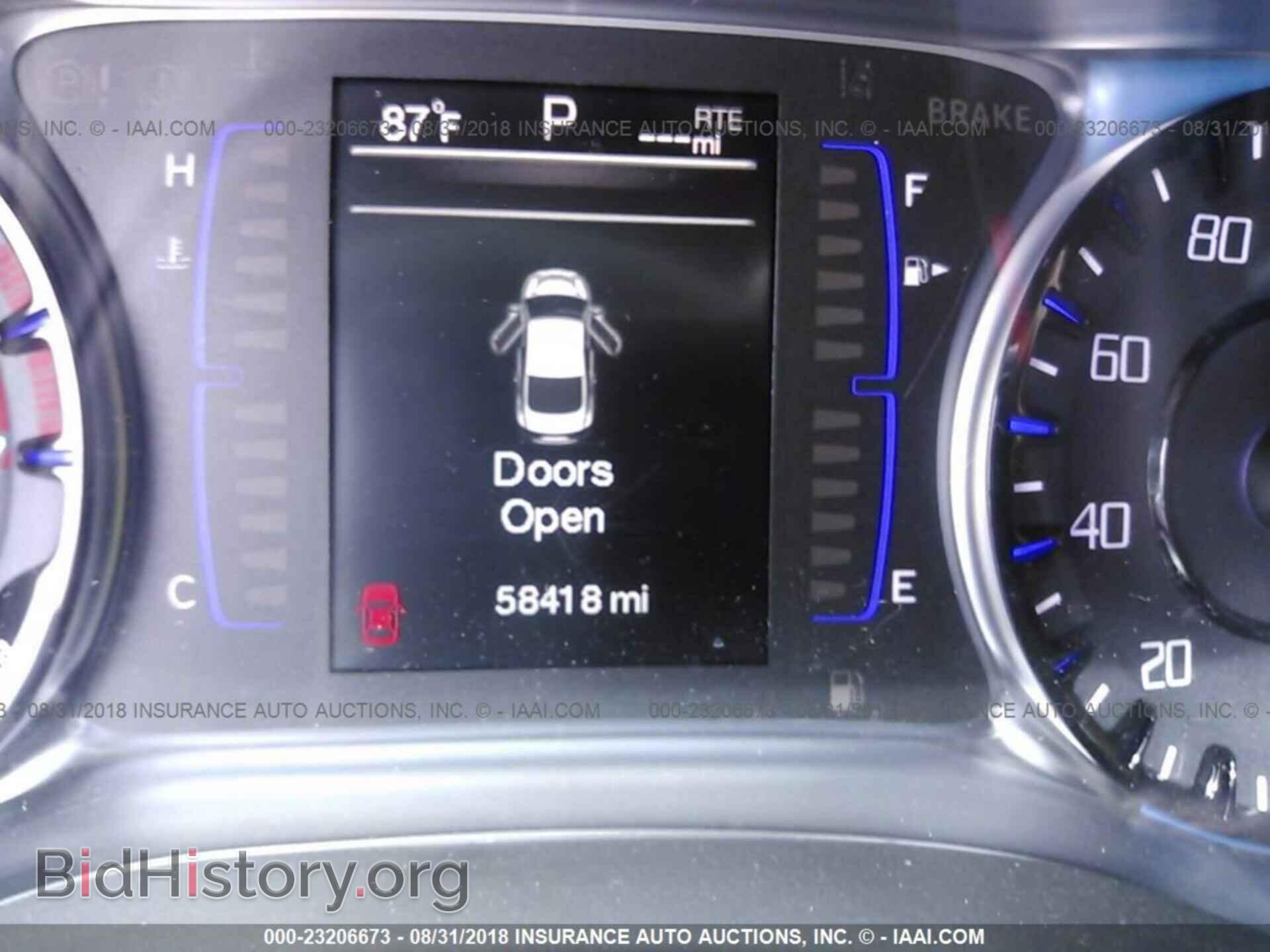2015 Chrysler 200 - VIN: 1C3CCCBBXFN594925 - Photo 7