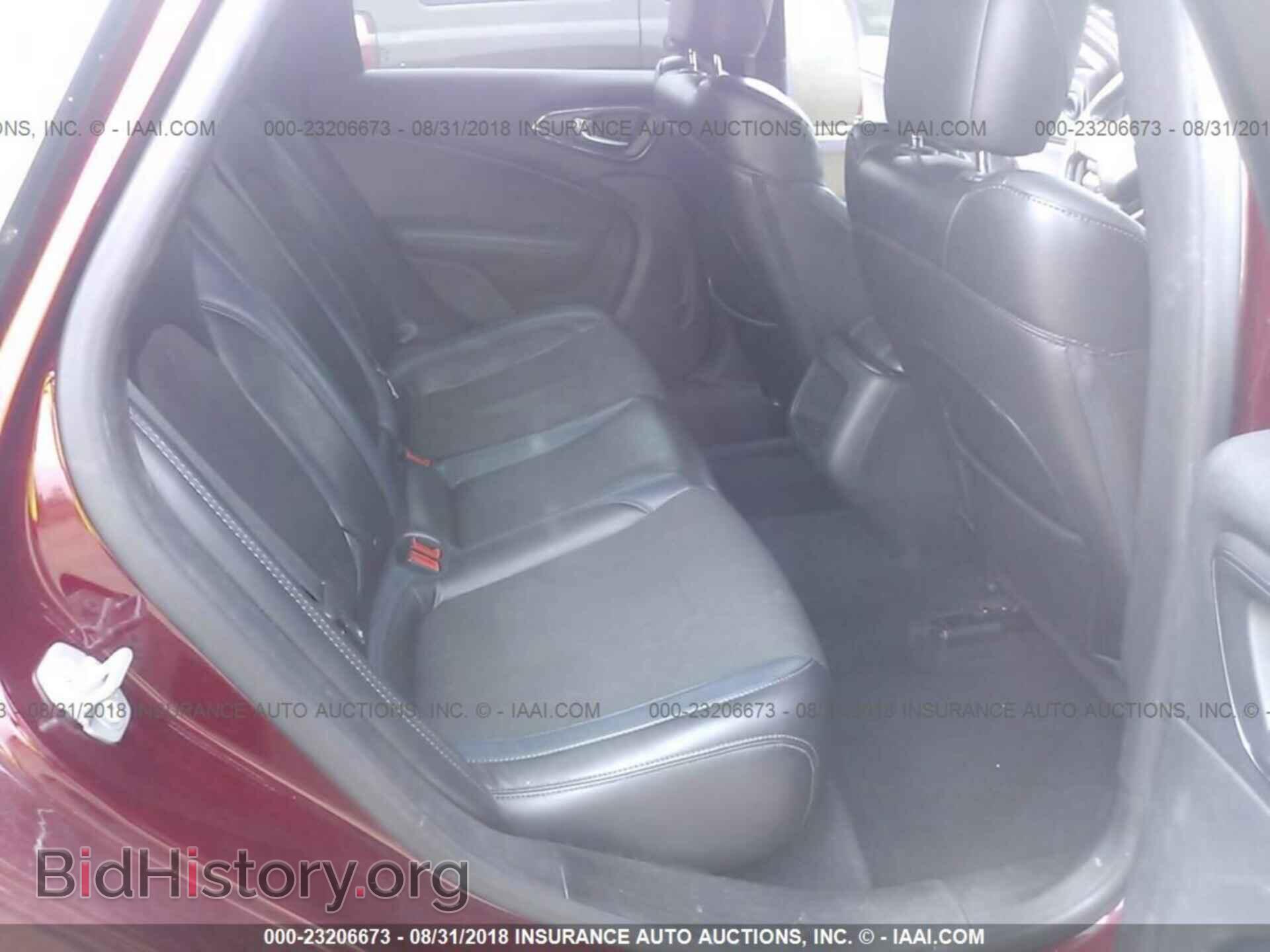 2015 Chrysler 200 - VIN: 1C3CCCBBXFN594925 - Photo 8