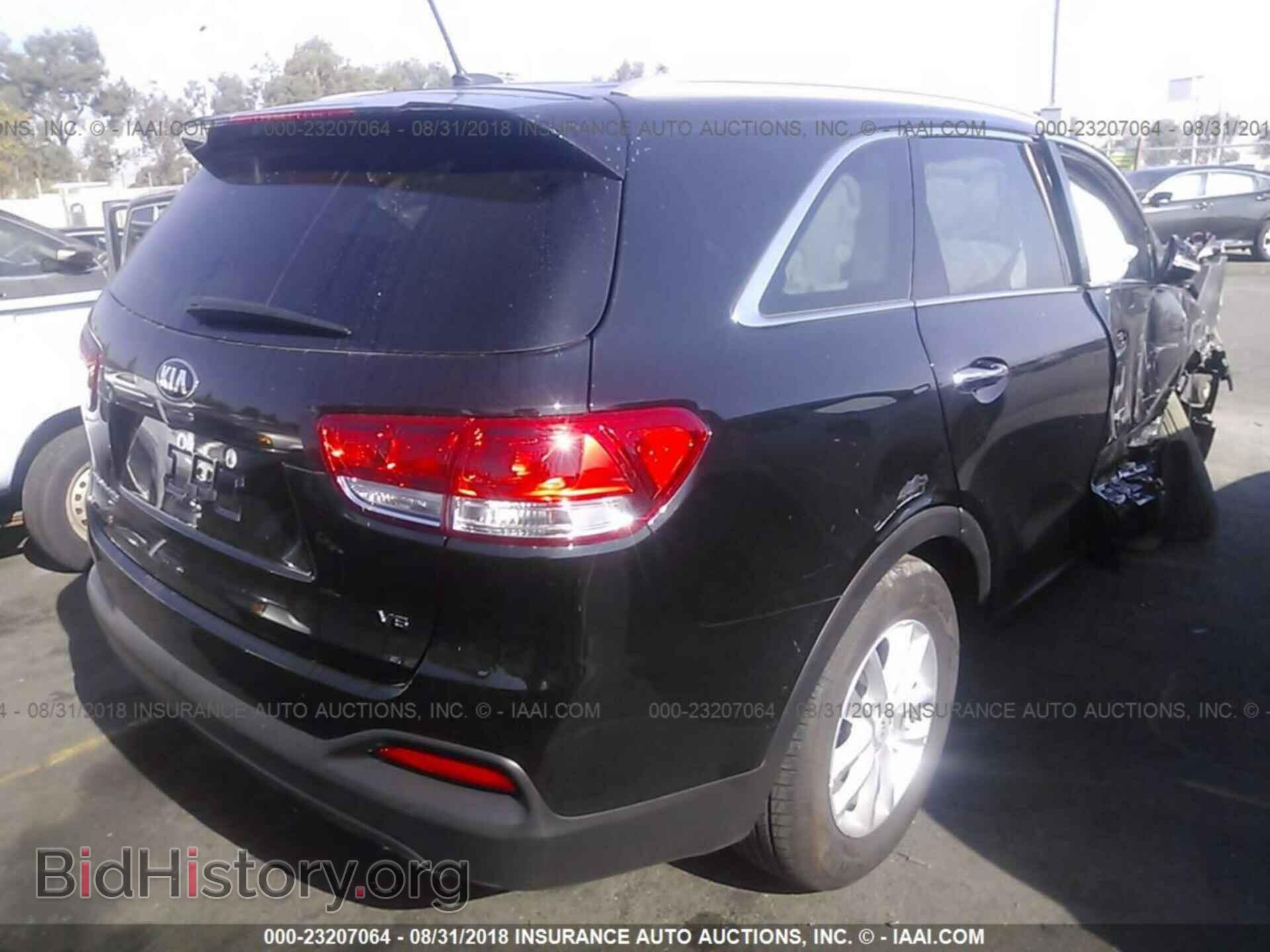 2018 Kia Sorento - VIN: 5XYPGDA55JG367015 - Фото 4