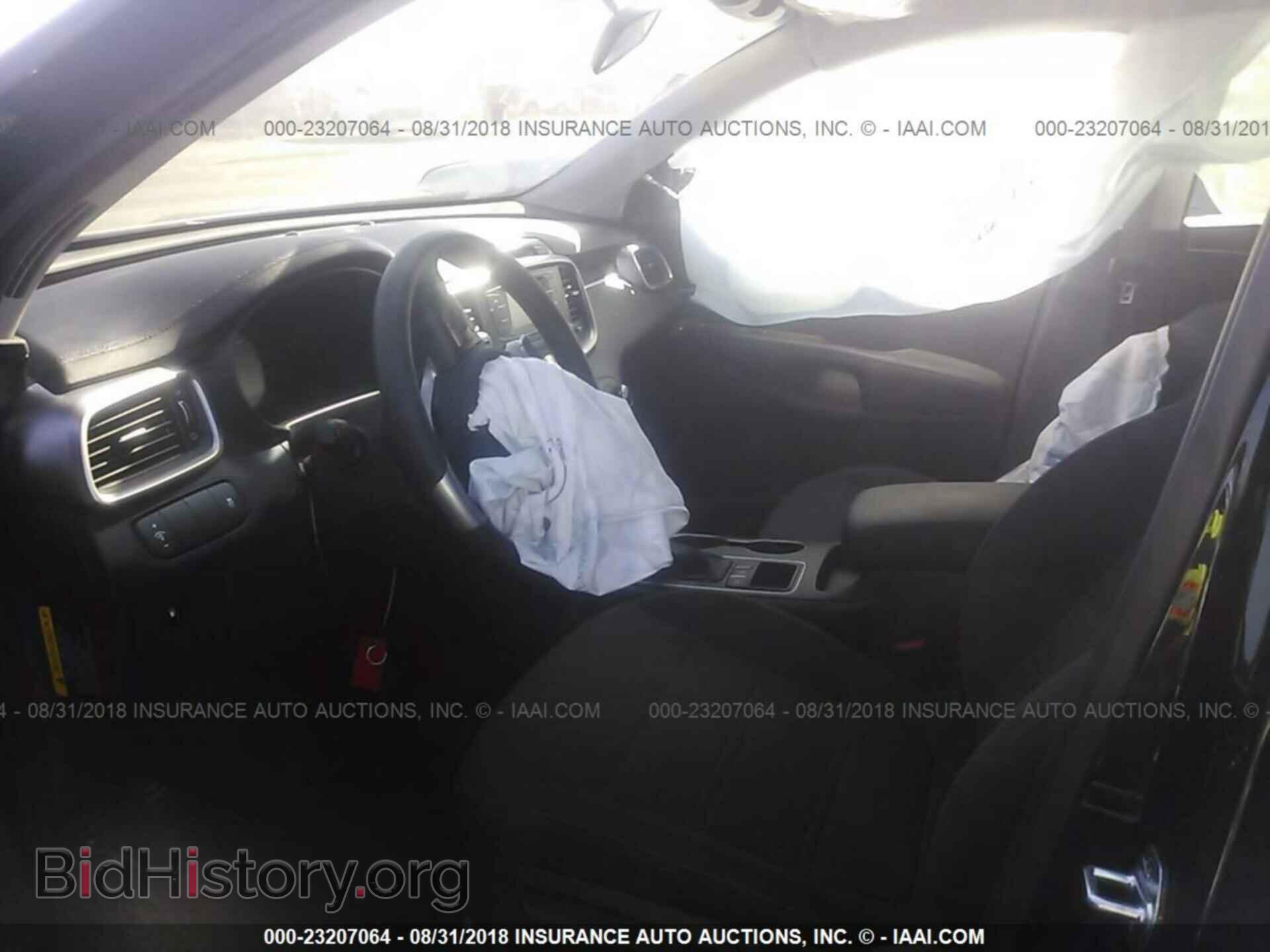 2018 Kia Sorento - VIN: 5XYPGDA55JG367015 - Фото 5