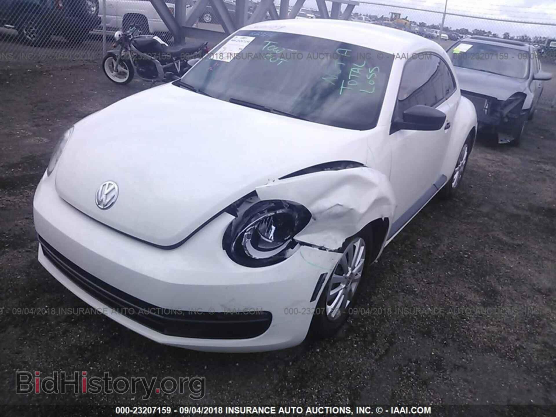 2012 VOLKSWAGEN BEETLE - VIN: 3VWFP7AT9CM646823 - Фото 2