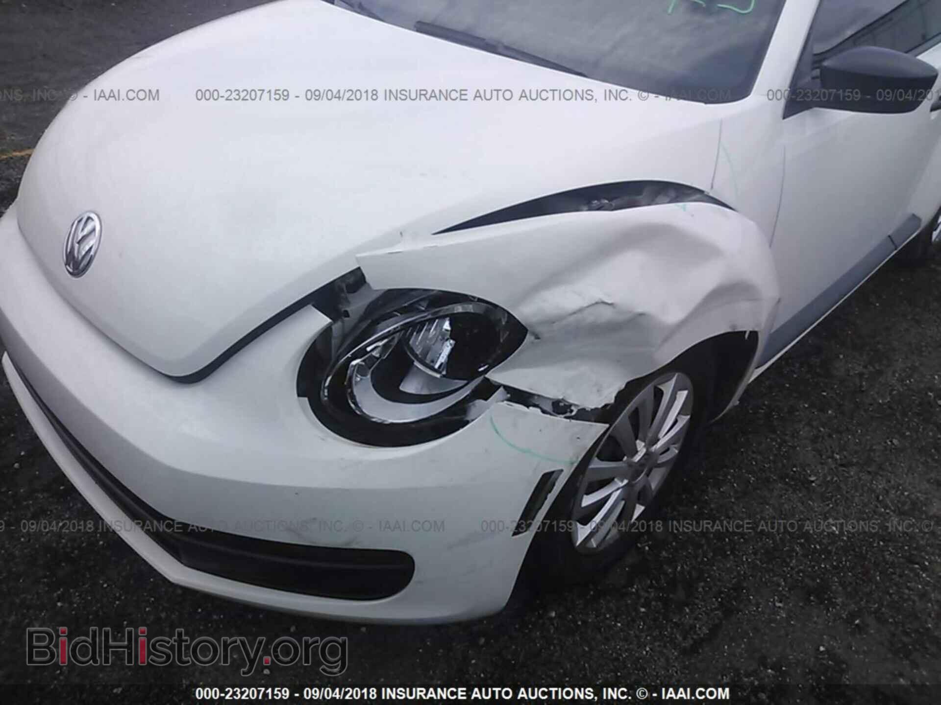 2012 VOLKSWAGEN BEETLE - VIN: 3VWFP7AT9CM646823 - Фото 6