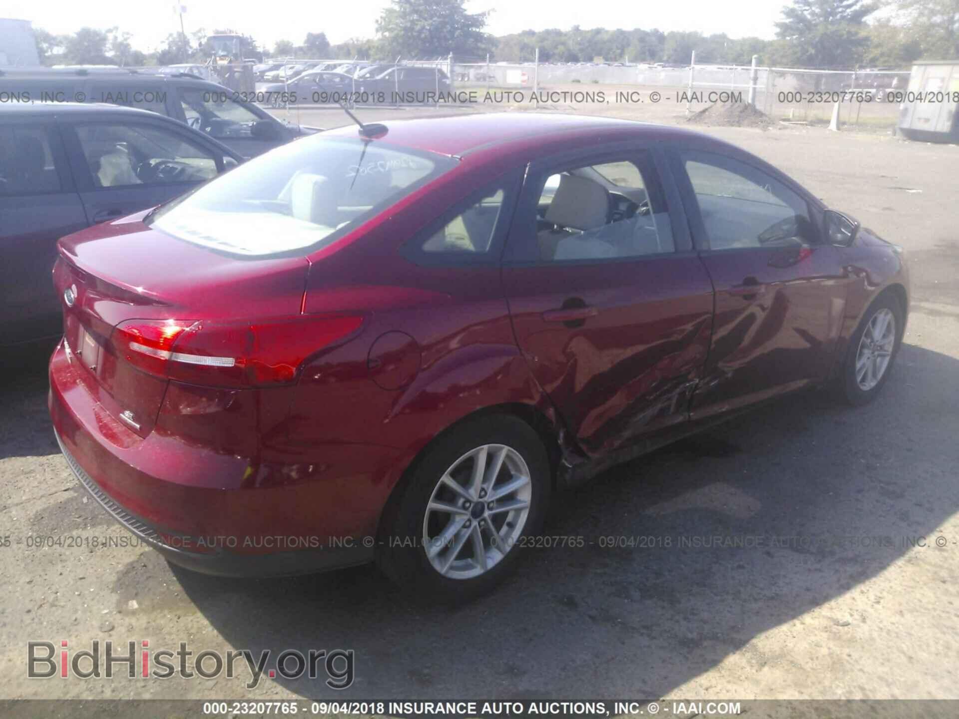 2015 Ford Focus - VIN: 1FADP3F26FL298753 - Фото 4