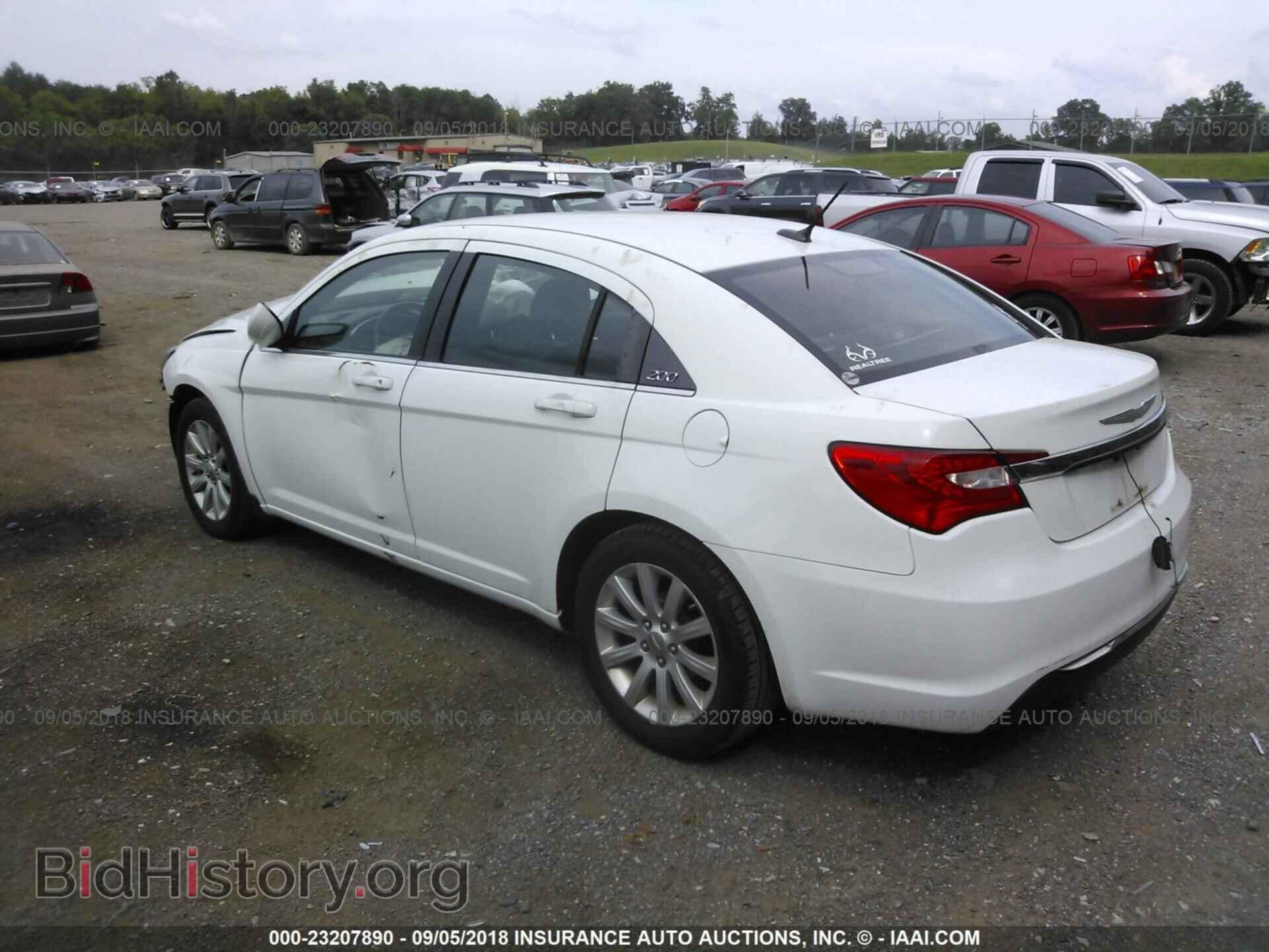 2013 CHRYSLER 200 - VIN: 1C3CCBBB4DN600905 - Фото 3