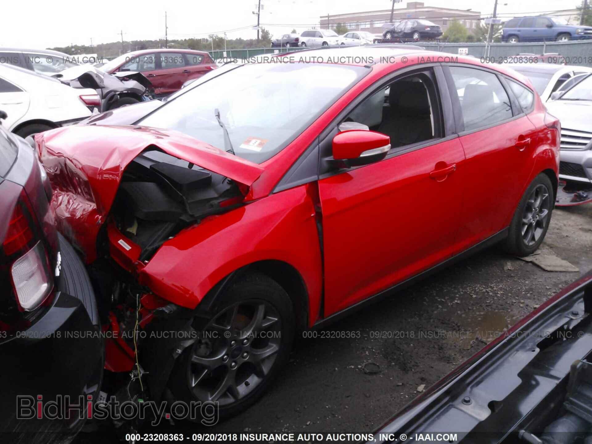 2013 Ford Focus - VIN: 1FADP3K28DL161039 - Photo 2