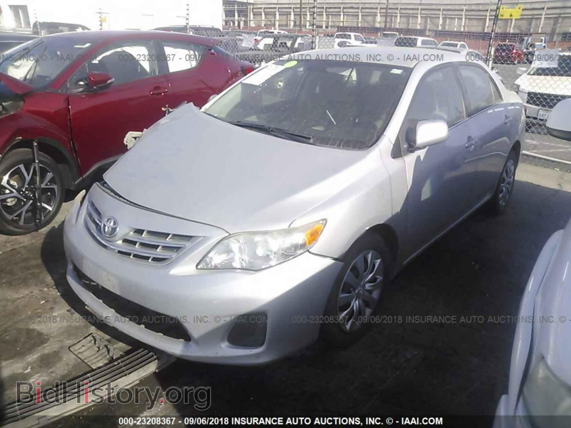 2013 Toyota Corolla - VIN: 2T1BU4EE2DC079840 - Фото 2