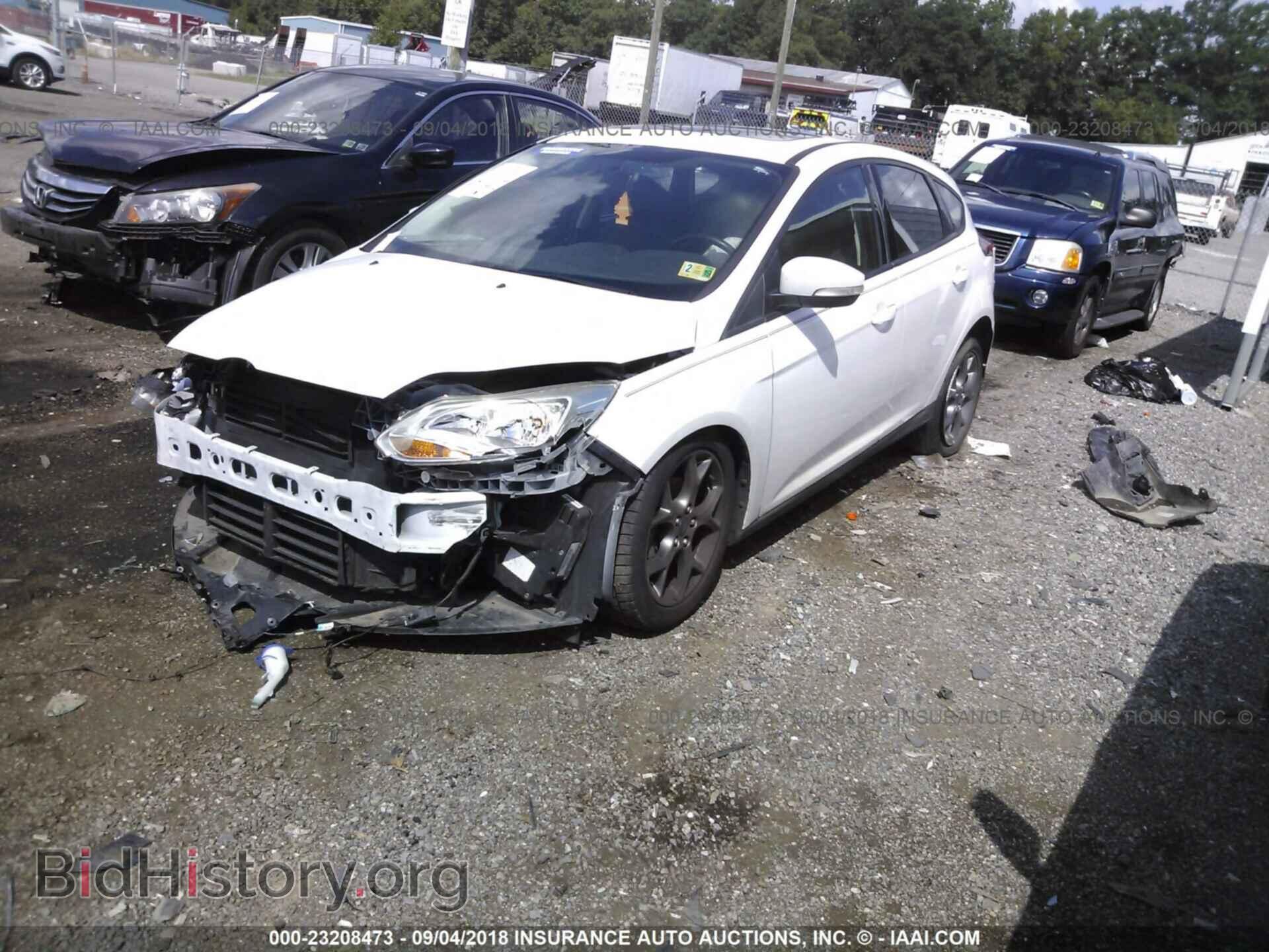 2014 Ford Focus - VIN: 1FADP3K22EL296924 - Фото 2