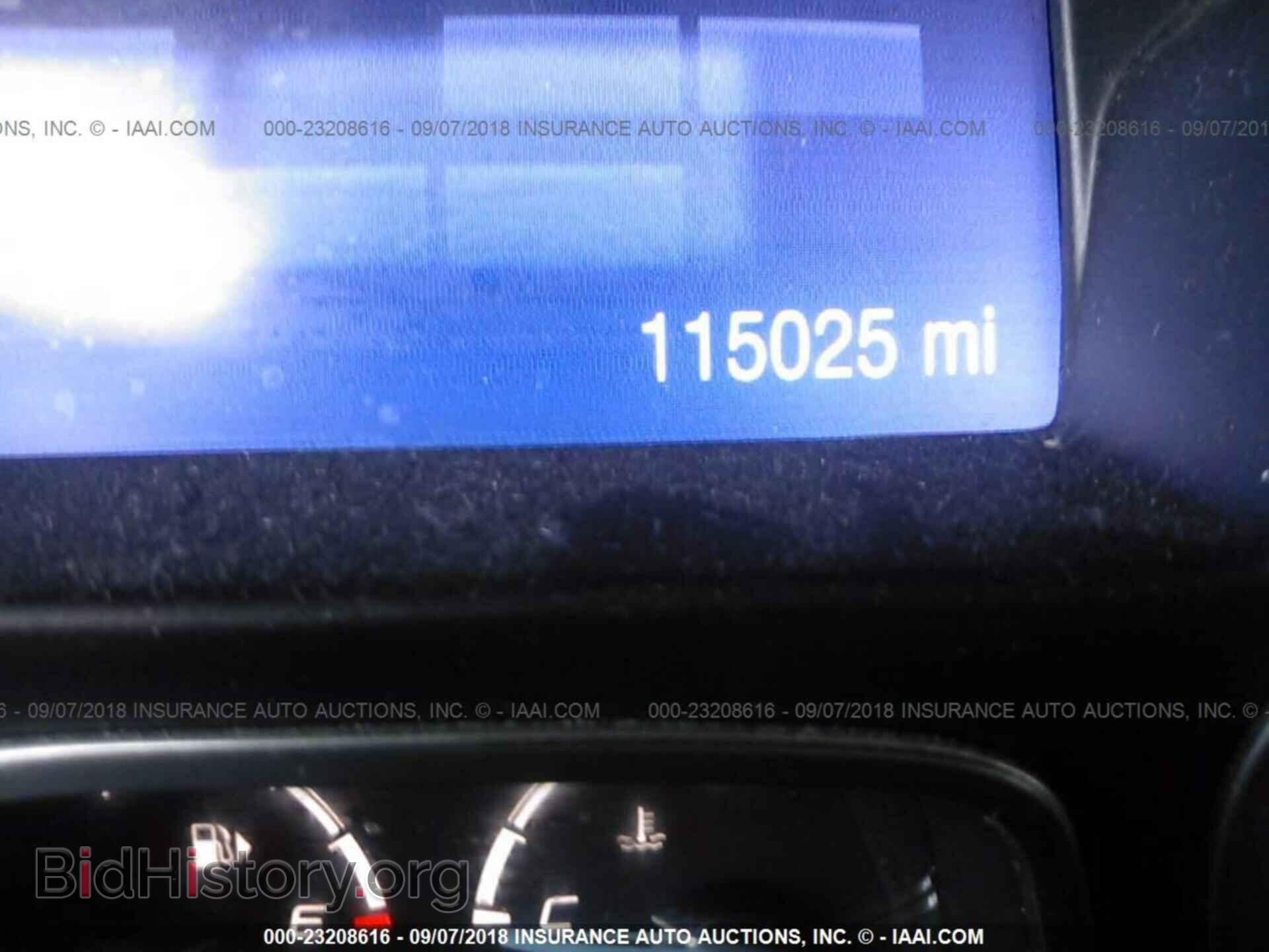 2012 Ford Focus - VIN: 1FAHP3K28CL447649 - Photo 7