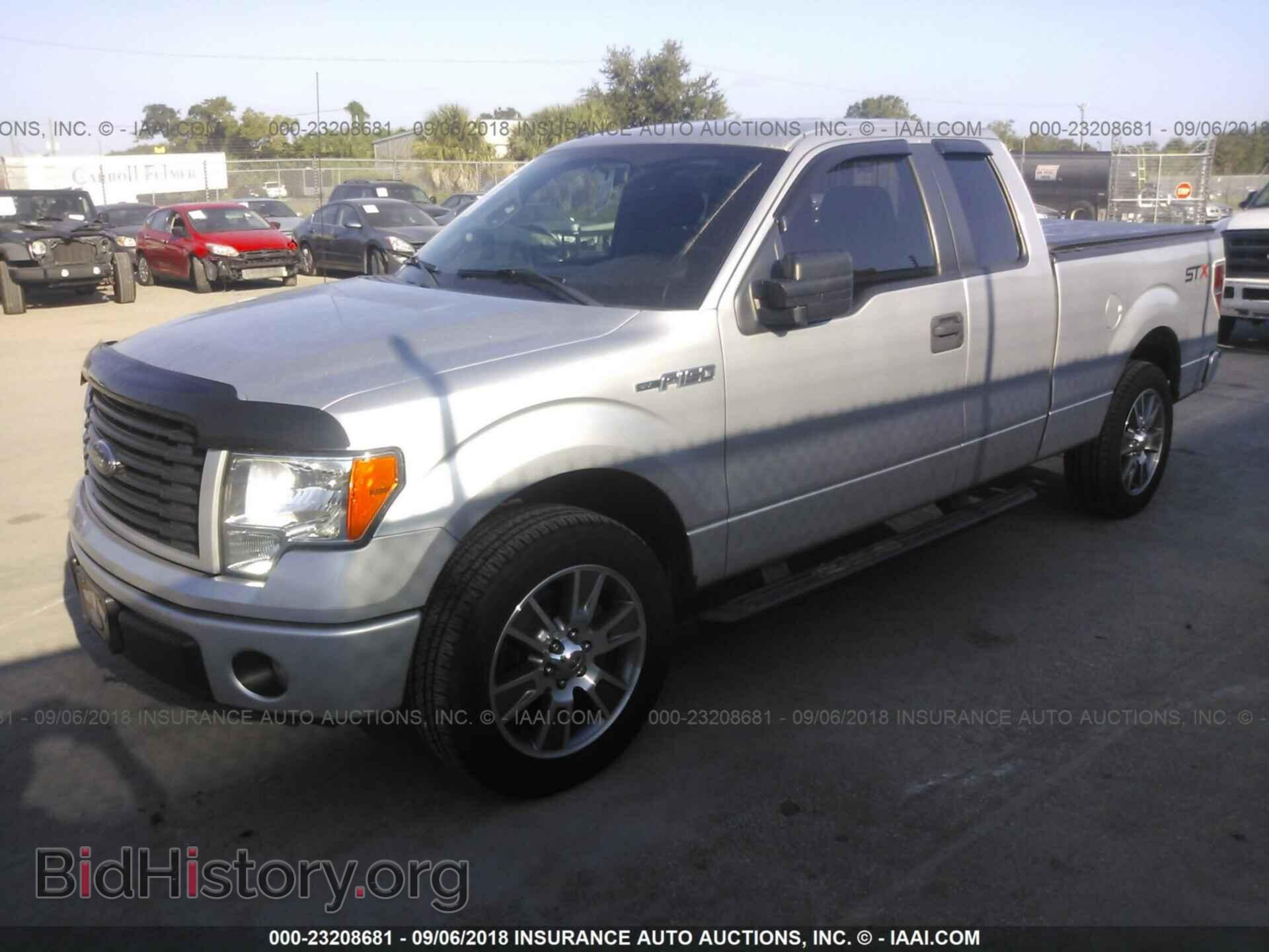 2014 Ford F150 - VIN: 1FTFX1CF1EFC48385 - Фото 2