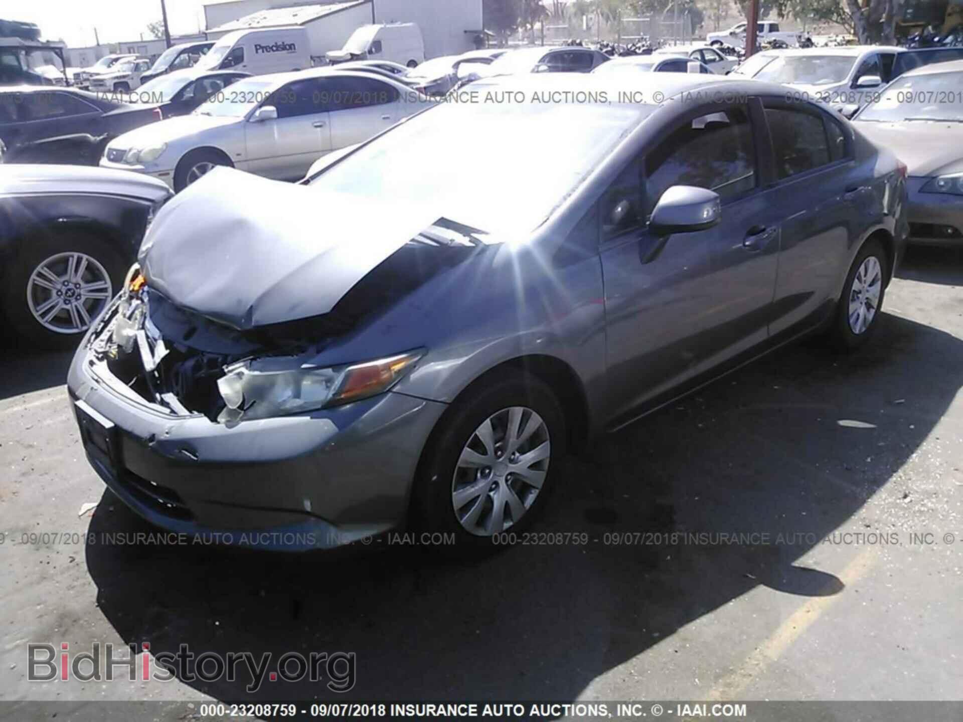 2012 Honda Civic - VIN: 19XFB2F58CE306393 - Photo 2