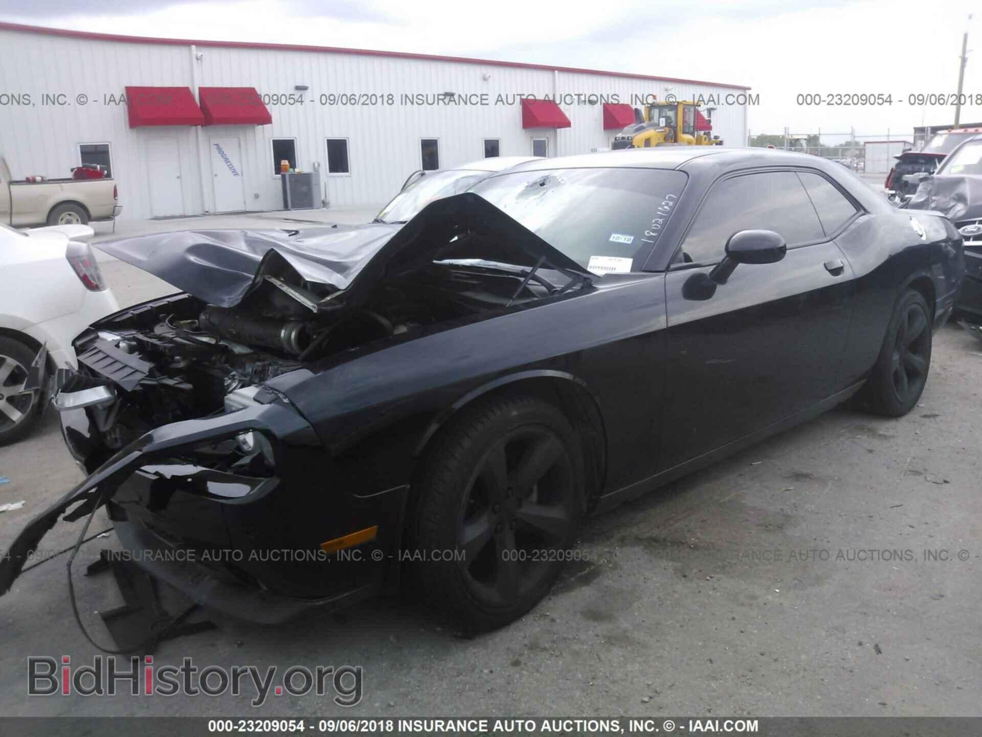 2012 Dodge Challenger - VIN: 2C3CDYAG0CH158161 - Фото 2