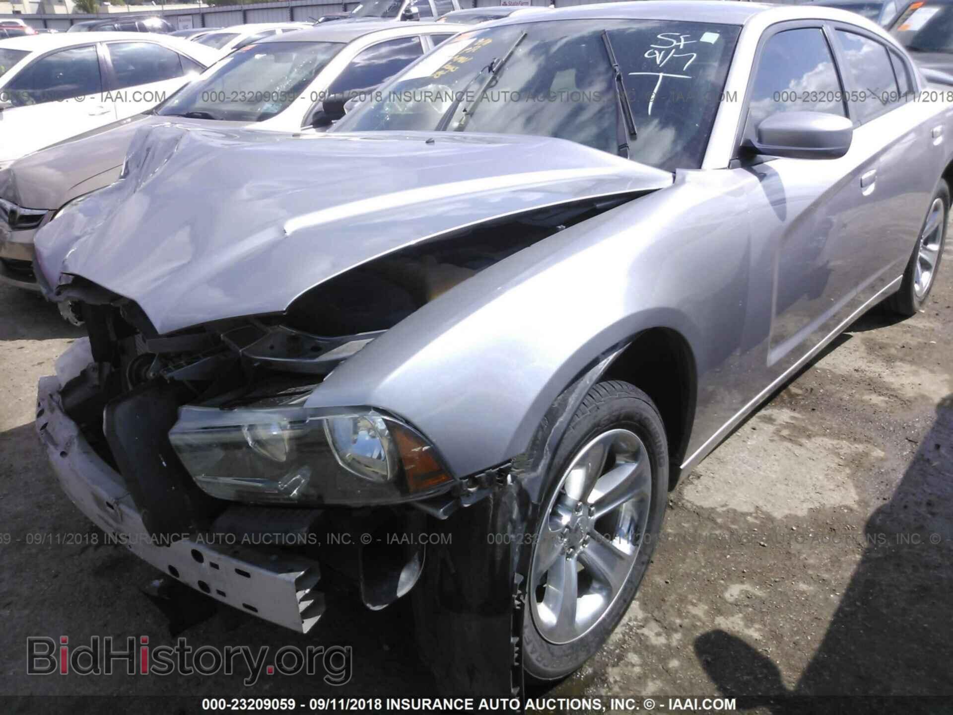 2013 Dodge Charger - VIN: 2C3CDXBG7DH709129 - Фото 2