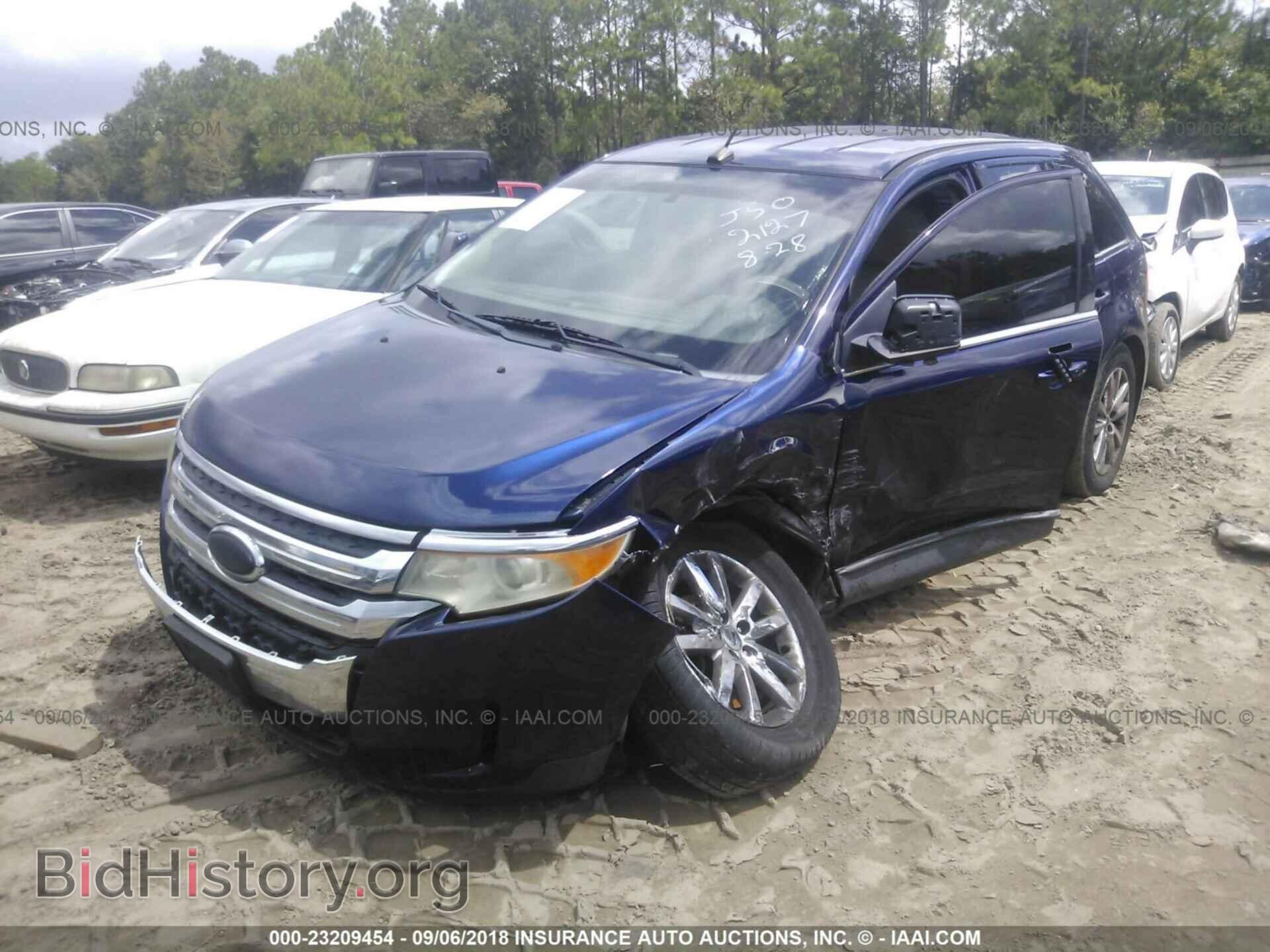 2011 Ford Edge - VIN: 2FMDK3KC5BBA52127 - Фото 2