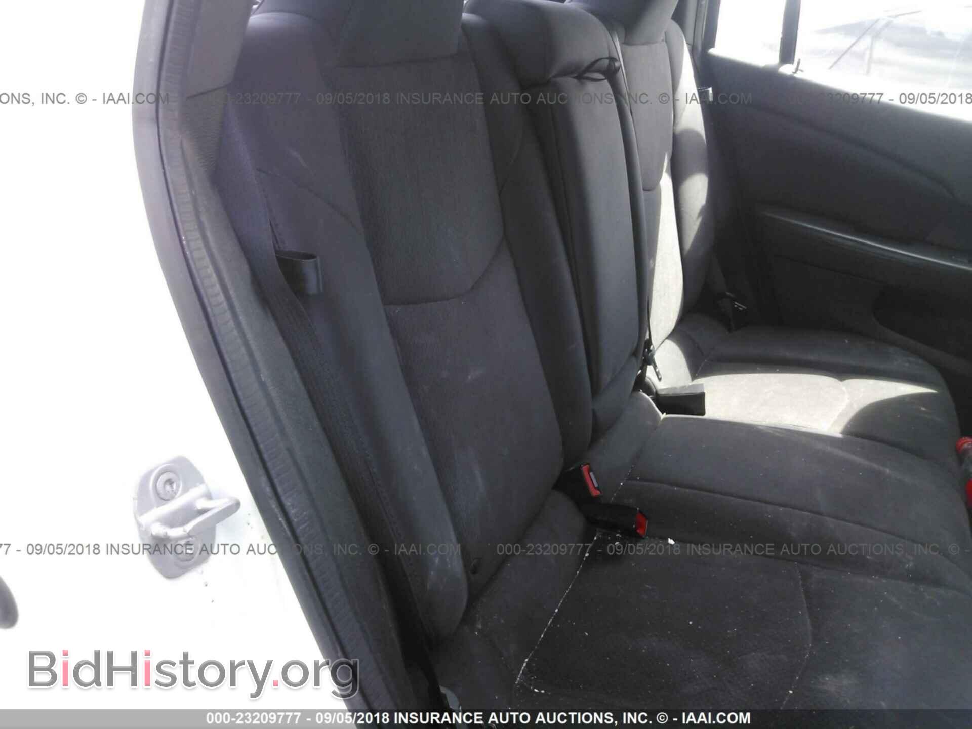 2013 Chrysler 200 - VIN: 1C3CCBBB7DN656028 - Фото 8