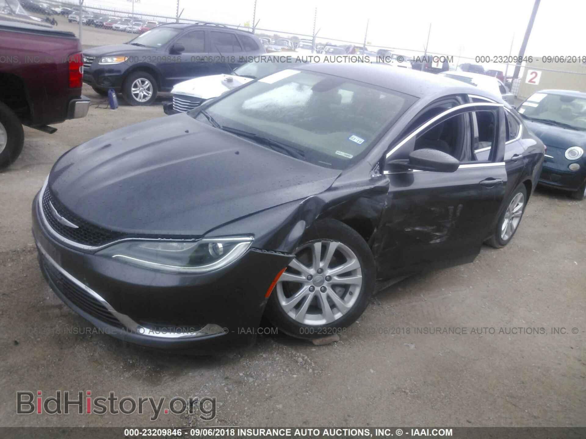 2016 Chrysler 200 - VIN: 1C3CCCAB6GN170936 - Photo 2