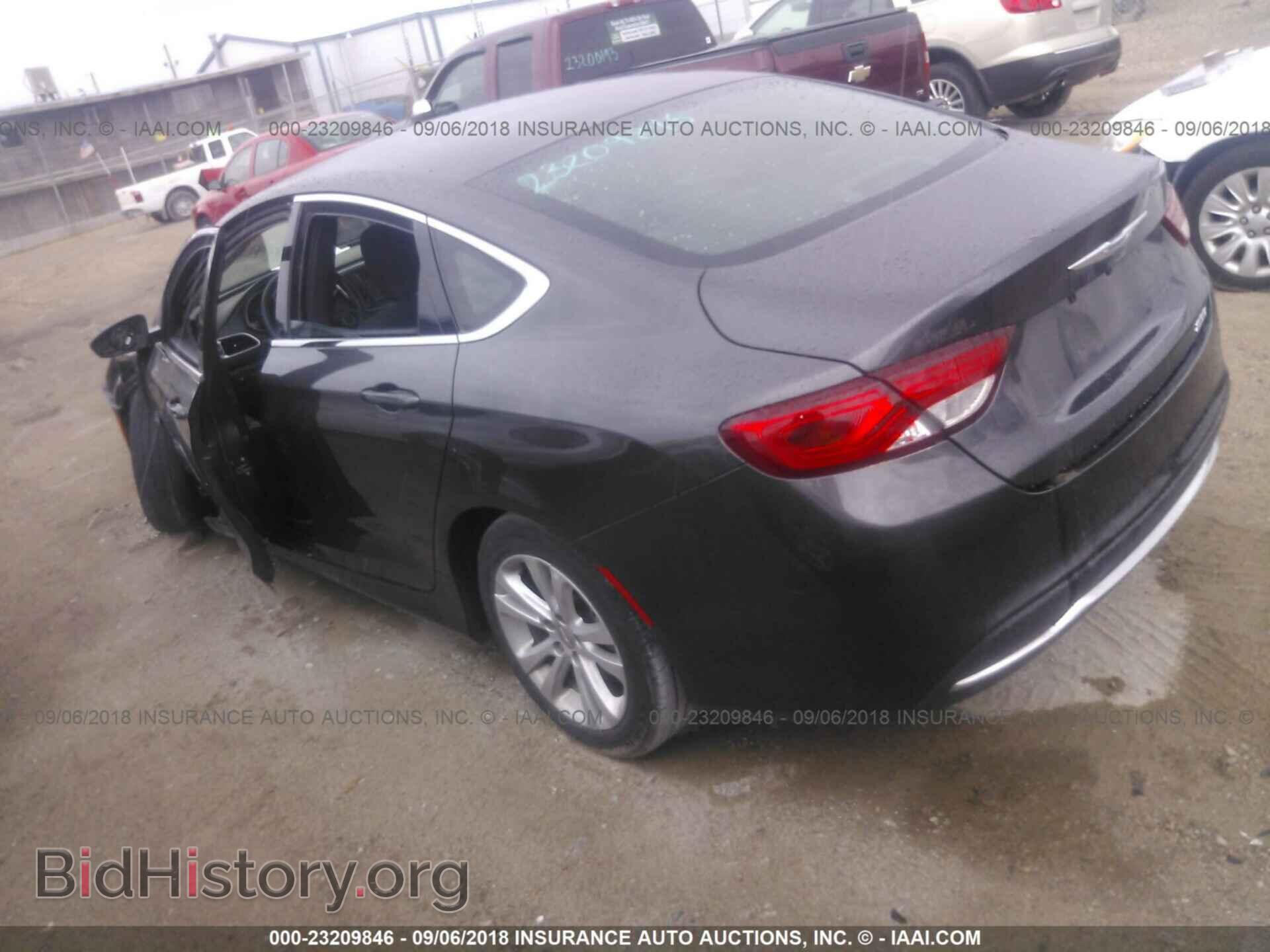2016 Chrysler 200 - VIN: 1C3CCCAB6GN170936 - Photo 3
