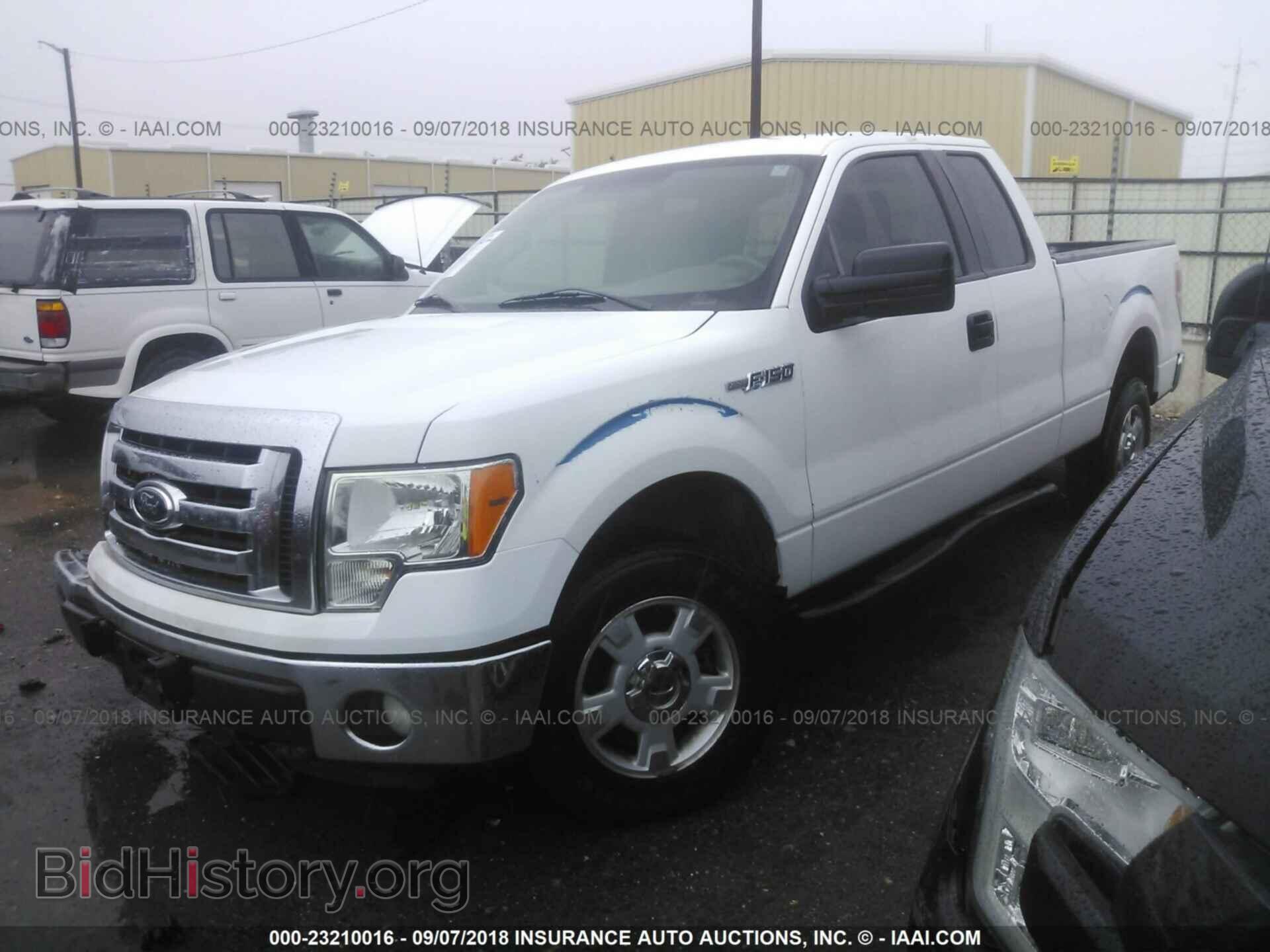 2012 Ford F150 - VIN: 1FTFX1CF5CFB36721 - Photo 2