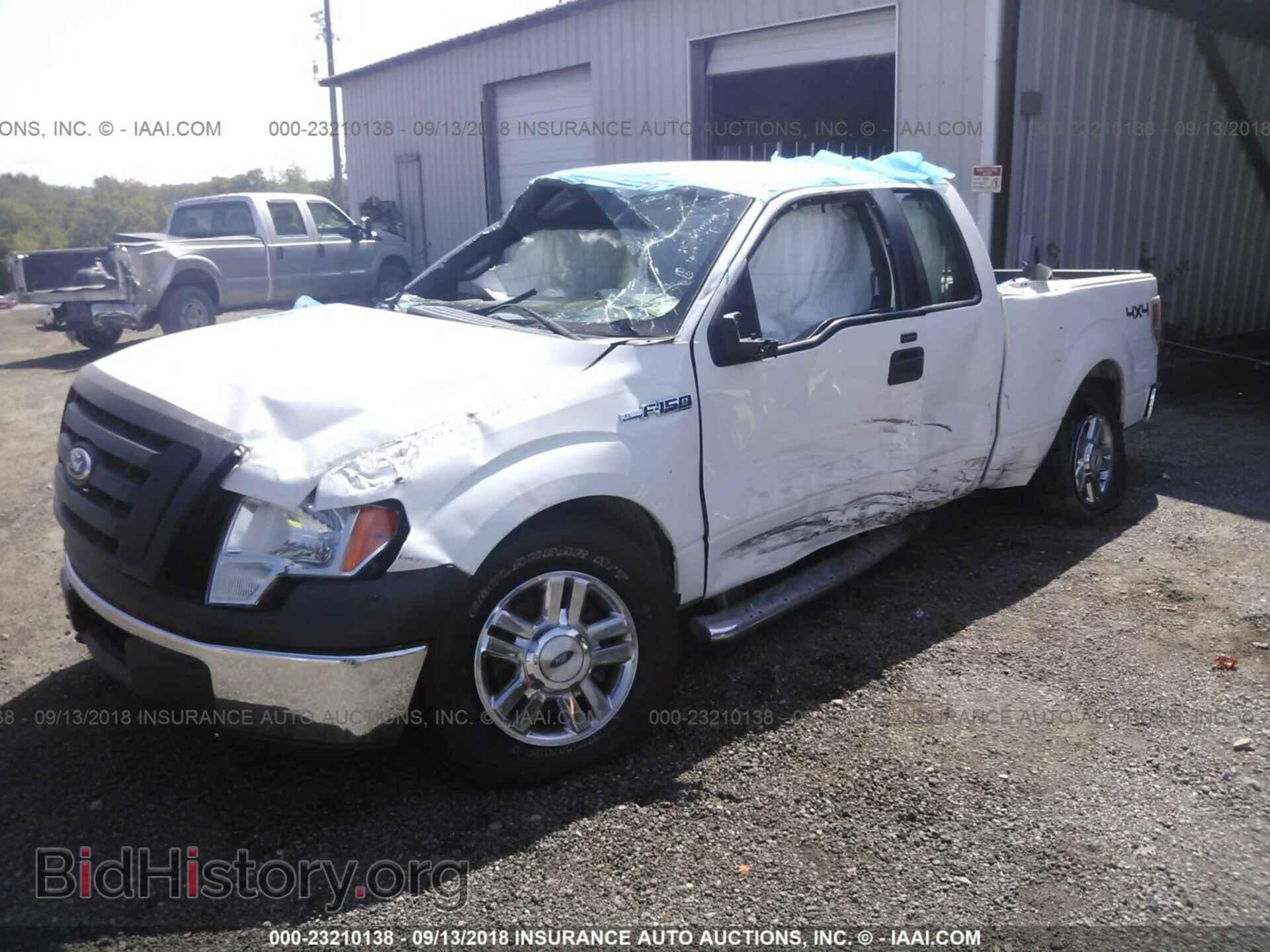 2011 Ford F150 - VIN: 1FTFX1EF1BFC07702 - Фото 2