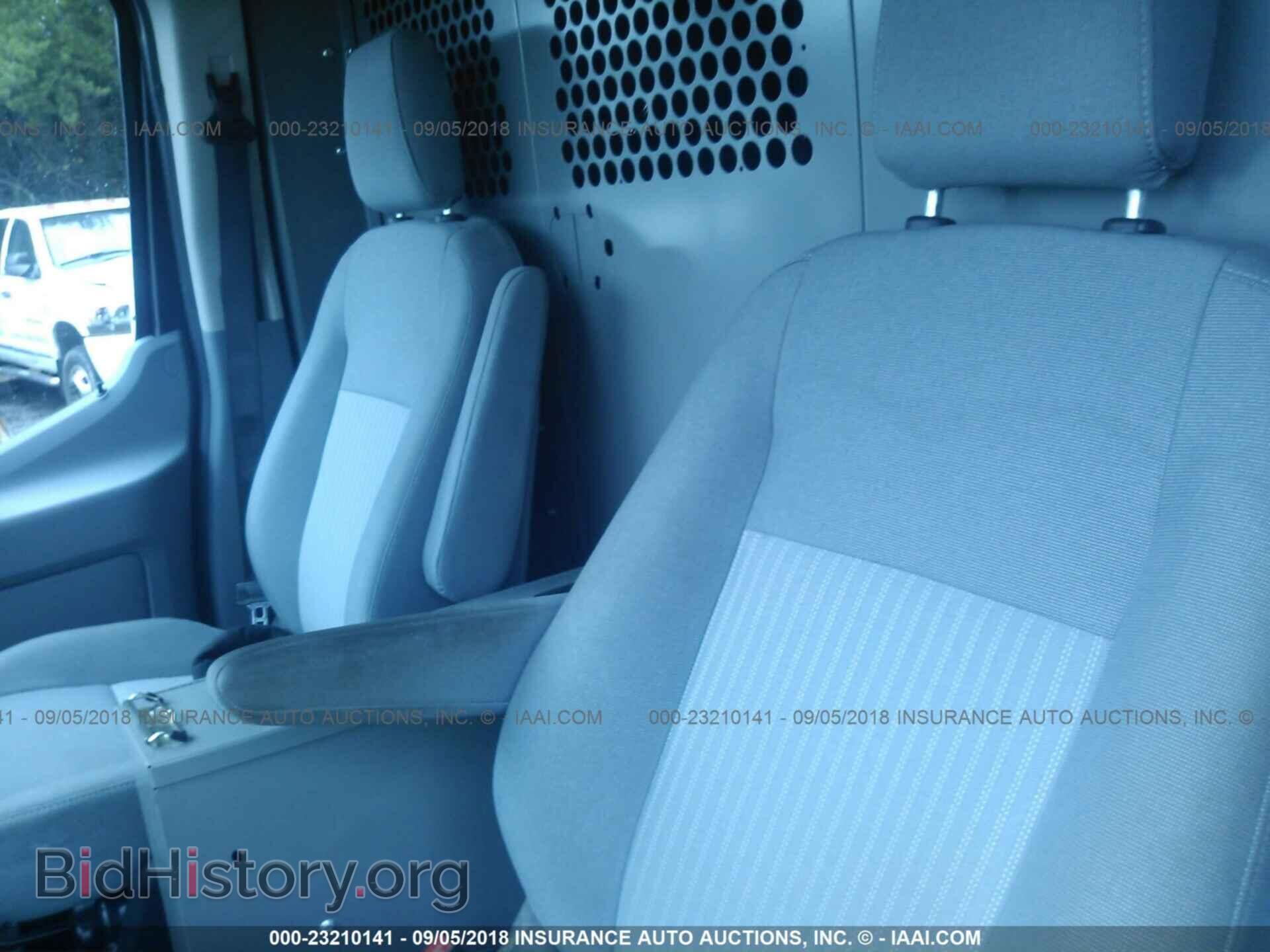 2015 Ford Transit - VIN: 1FTYR2CM2FKB28238 - Фото 8