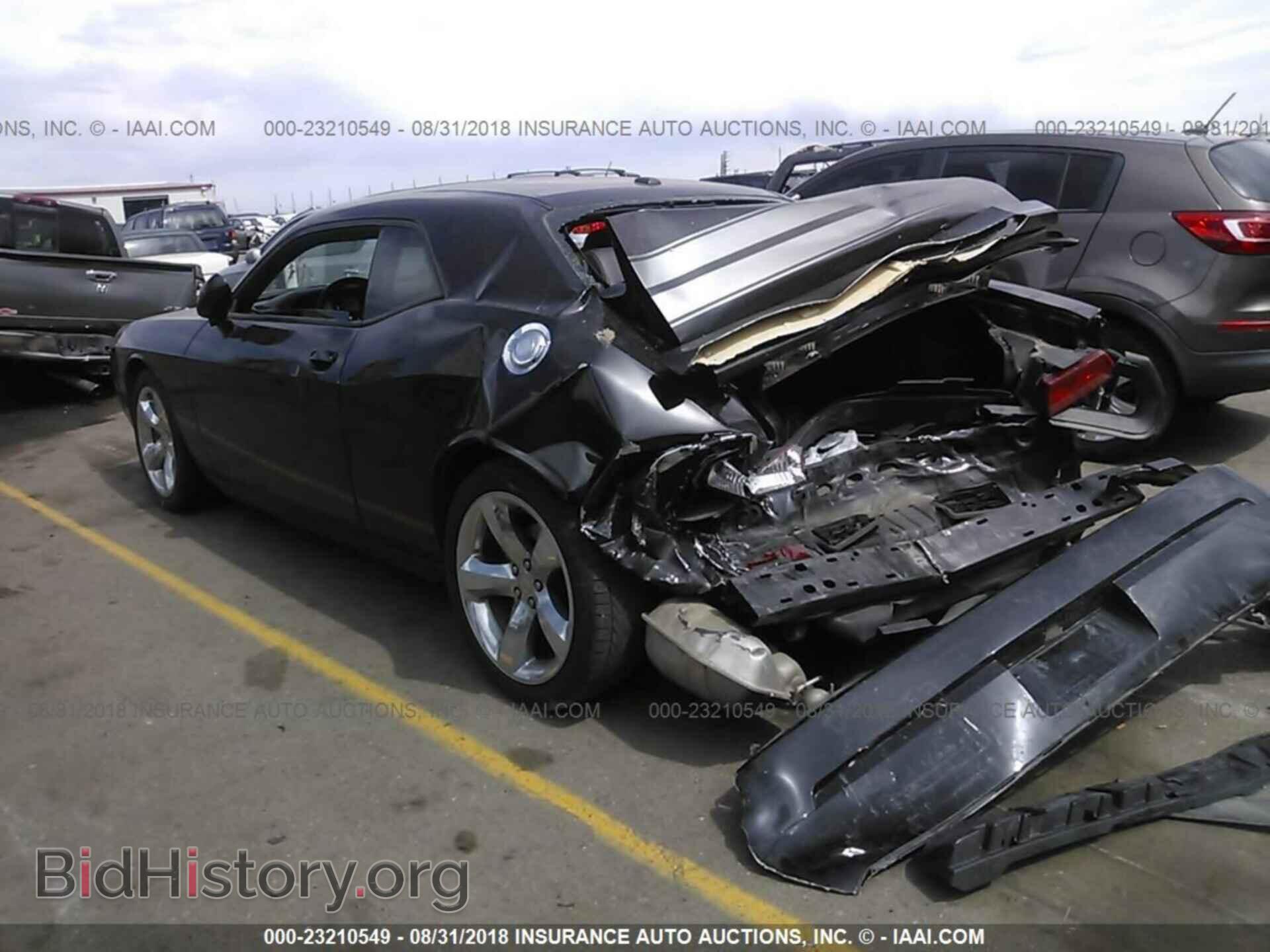 2012 Dodge Challenger - VIN: 2C3CDYAG7CH158349 - Photo 3