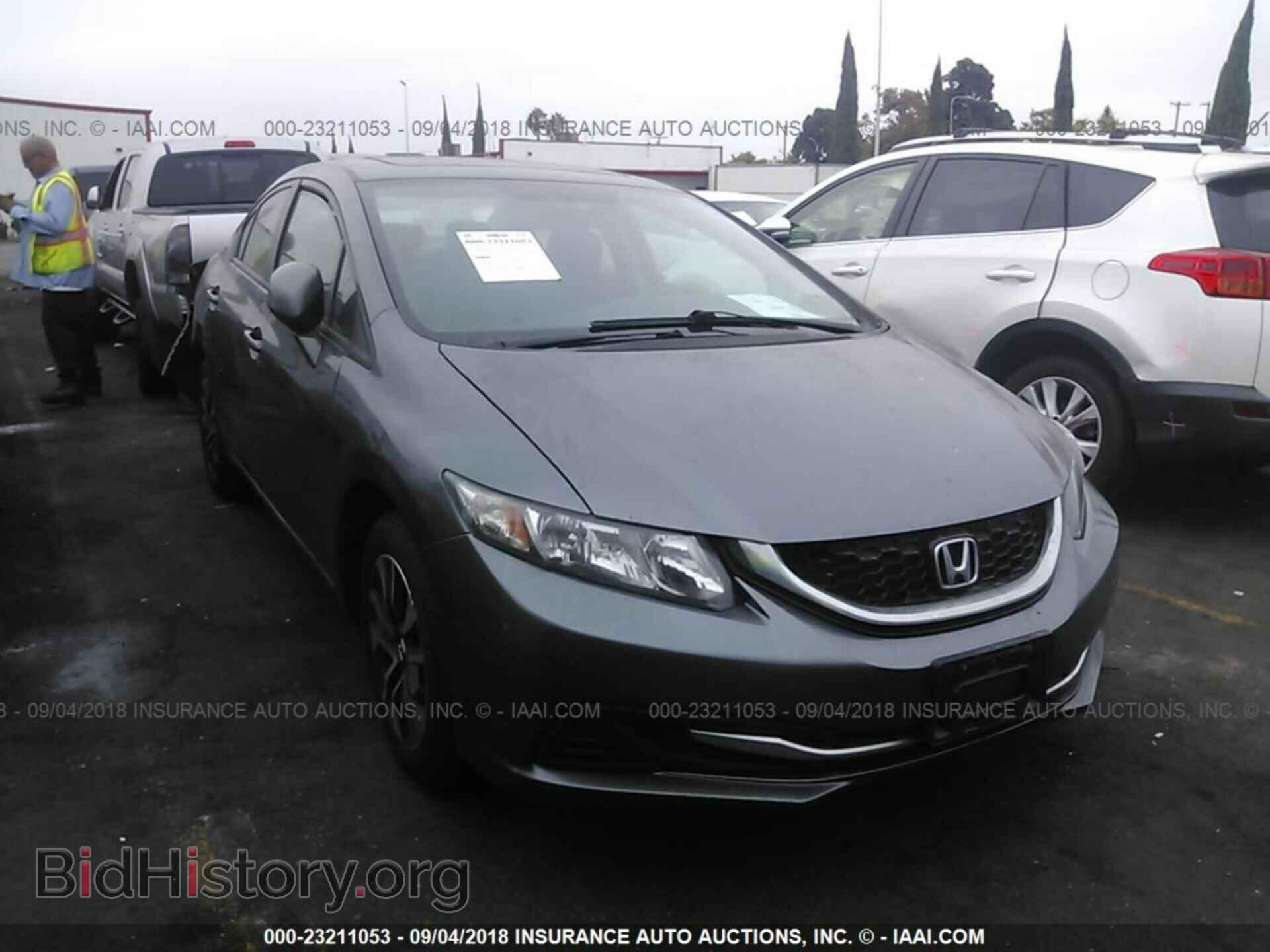 Фотография 19XFB2F82DE273256 - Honda Civic 2013