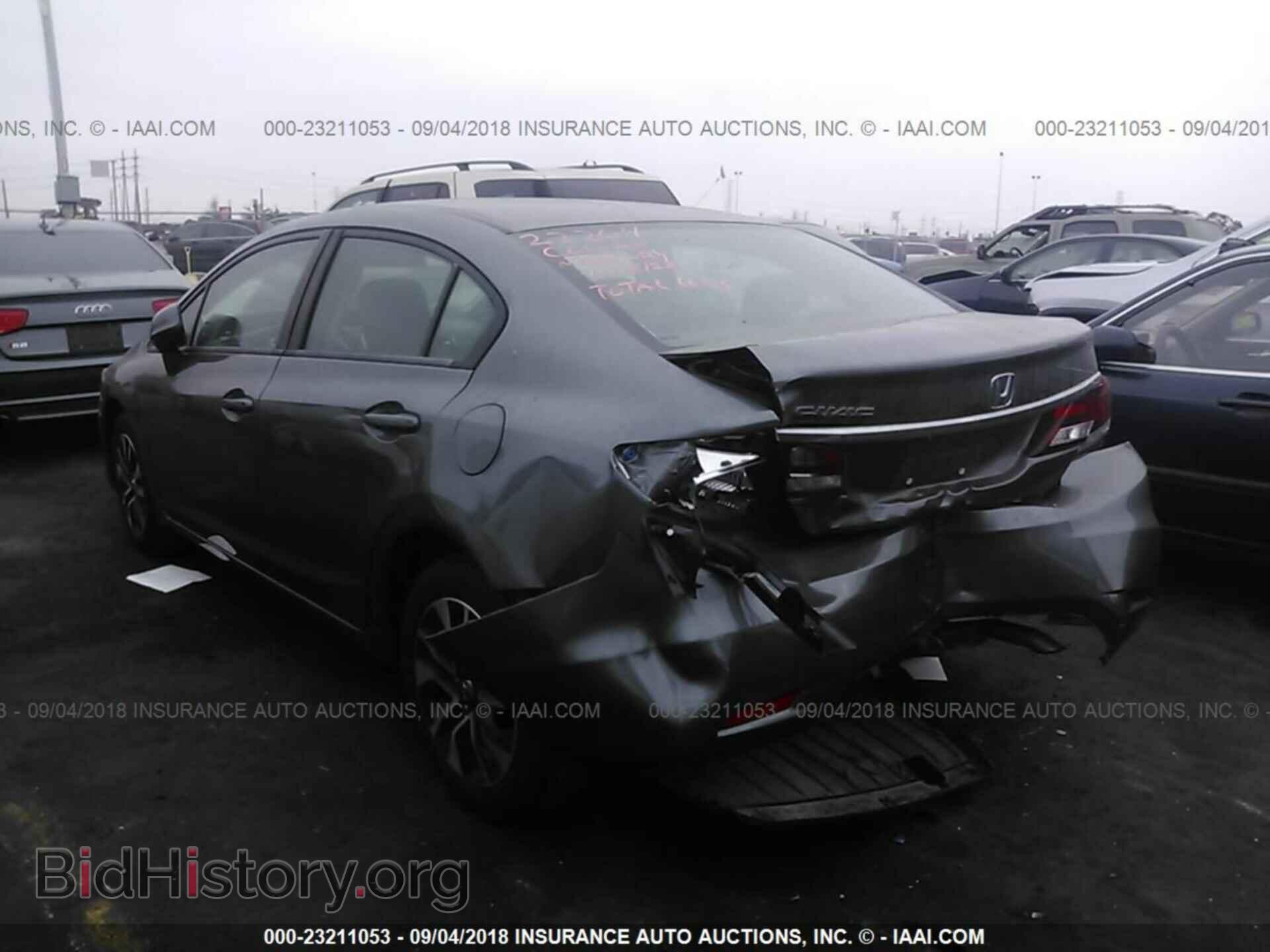 2013 Honda Civic - VIN: 19XFB2F82DE273256 - Фото 3