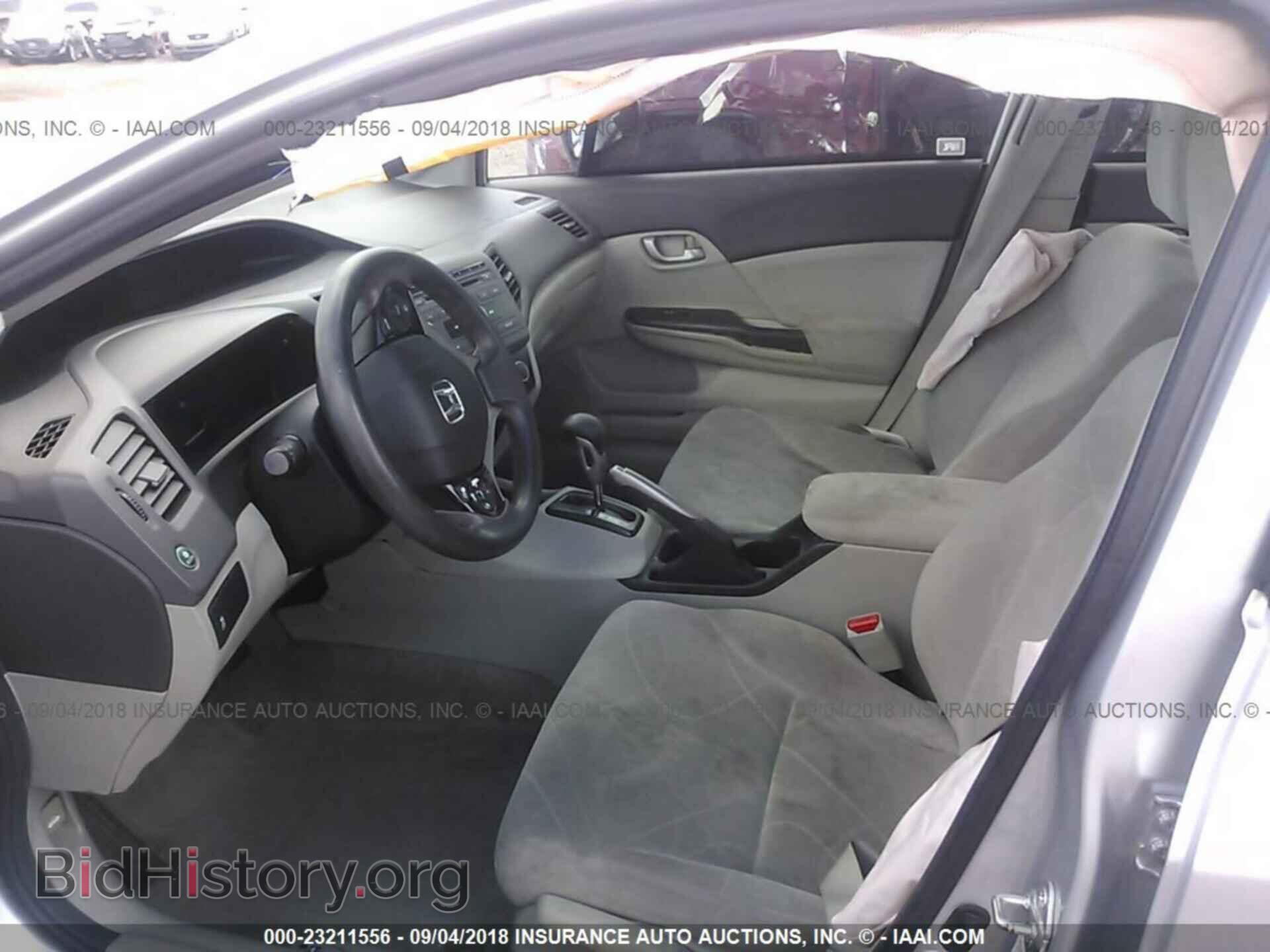 2012 Honda Civic - VIN: 19XFB2F55CE336533 - Фото 5