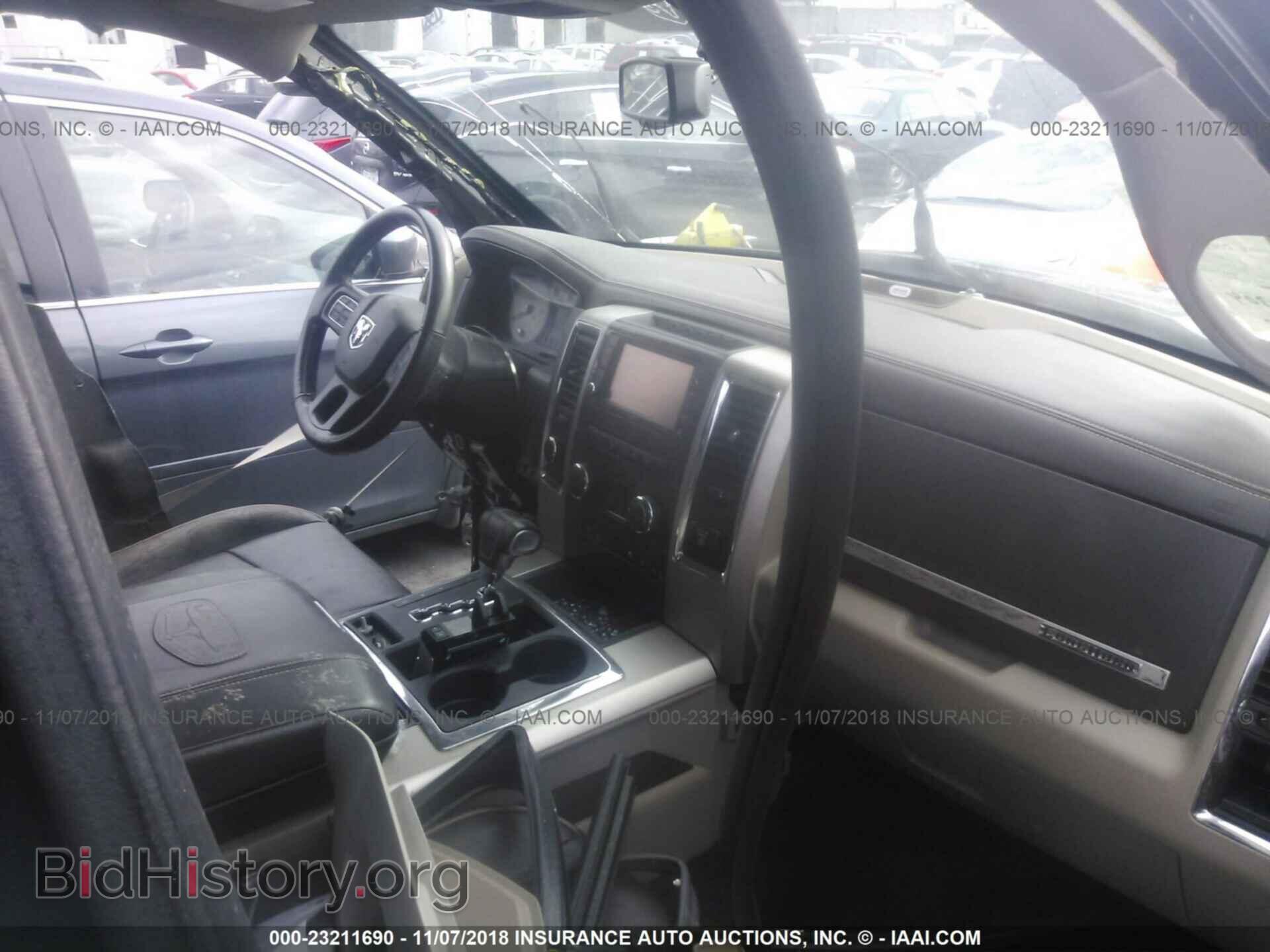 2012 Dodge Ram 1500 - VIN: 1C6RD7PT7CS131902 - Фото 5