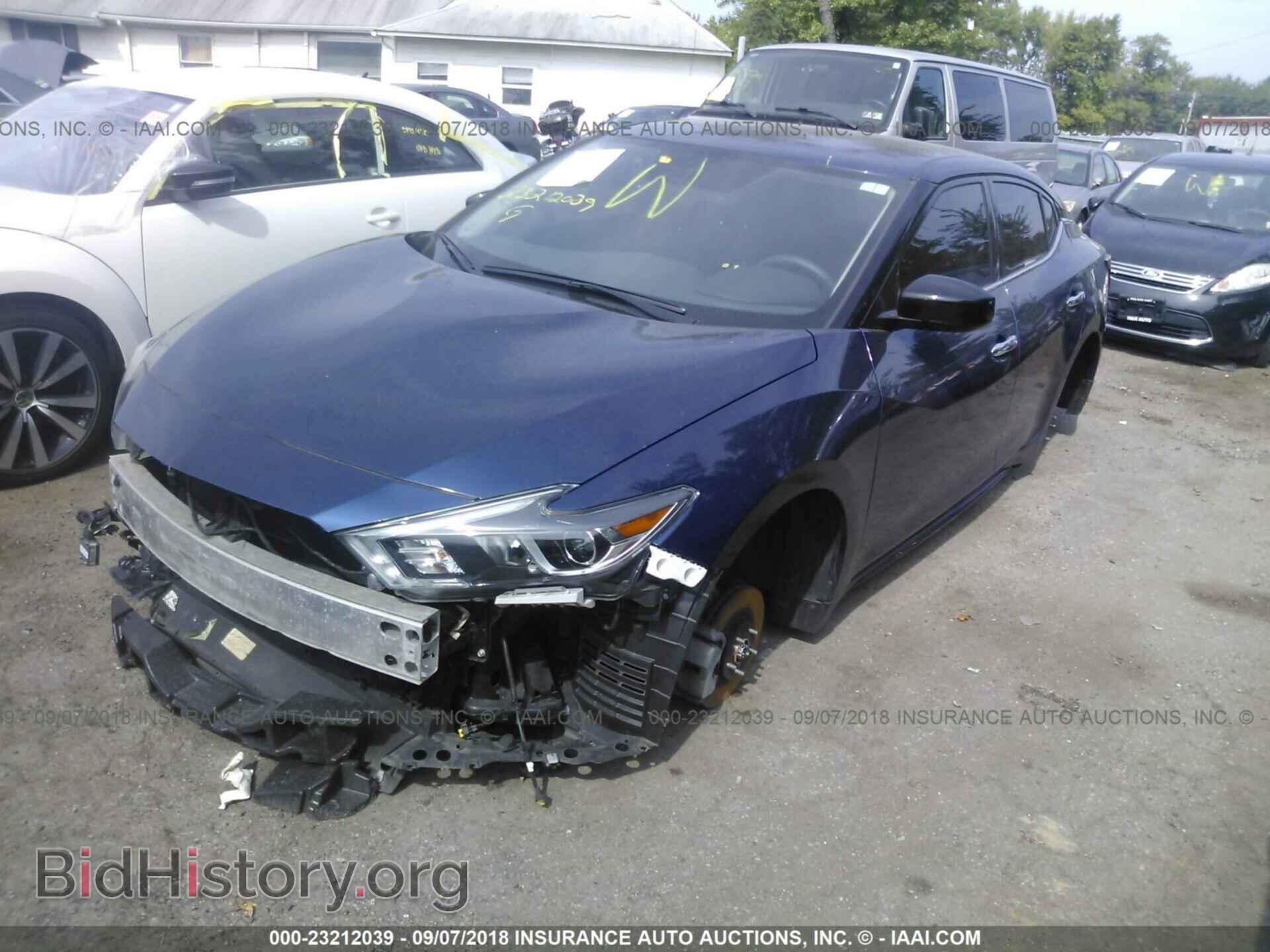 2017 Nissan Maxima - VIN: 1N4AA6AP9HC456174 - Фото 2
