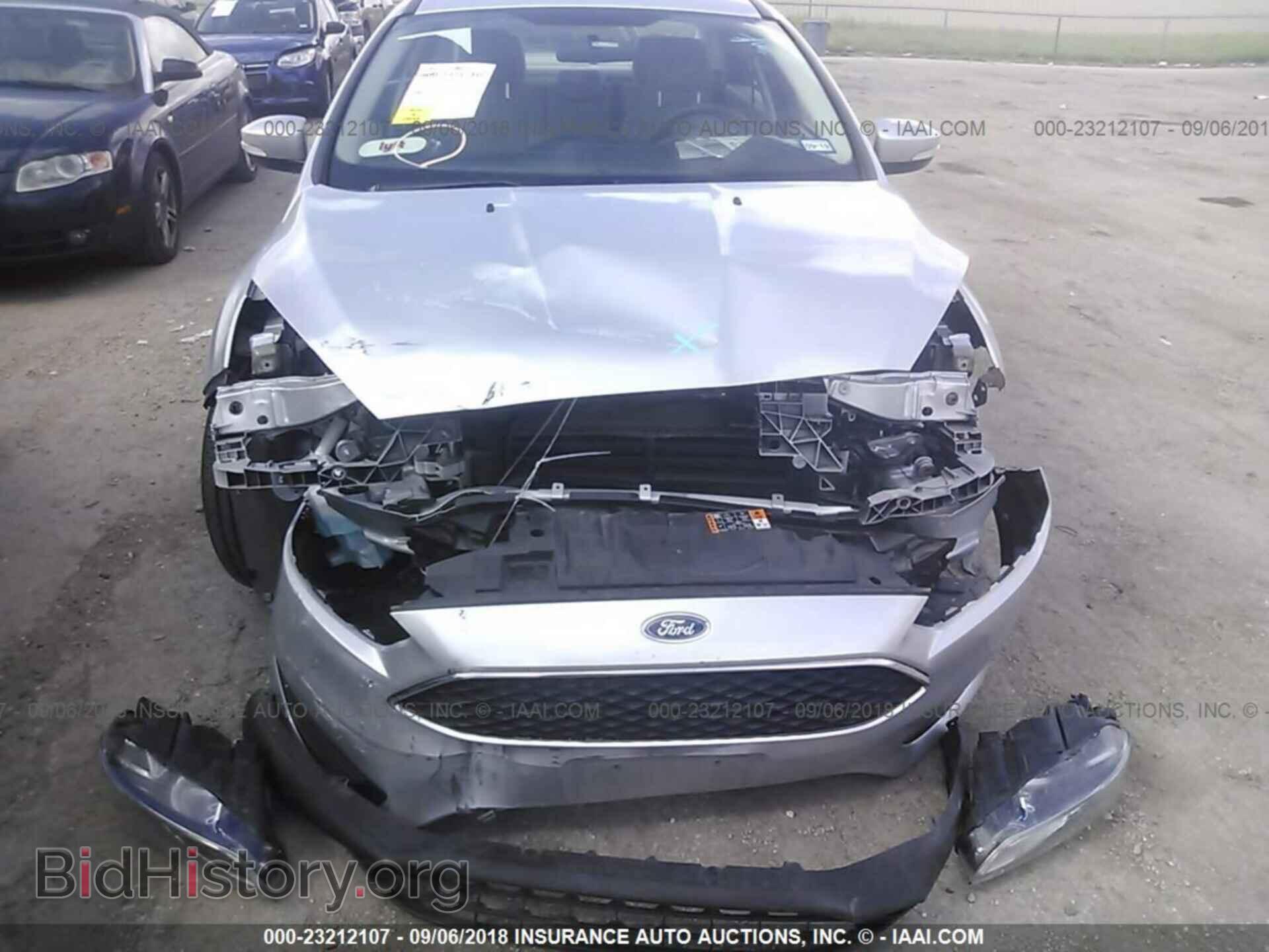 2017 Ford Focus - VIN: 1FADP3F22HL332867 - Фото 6