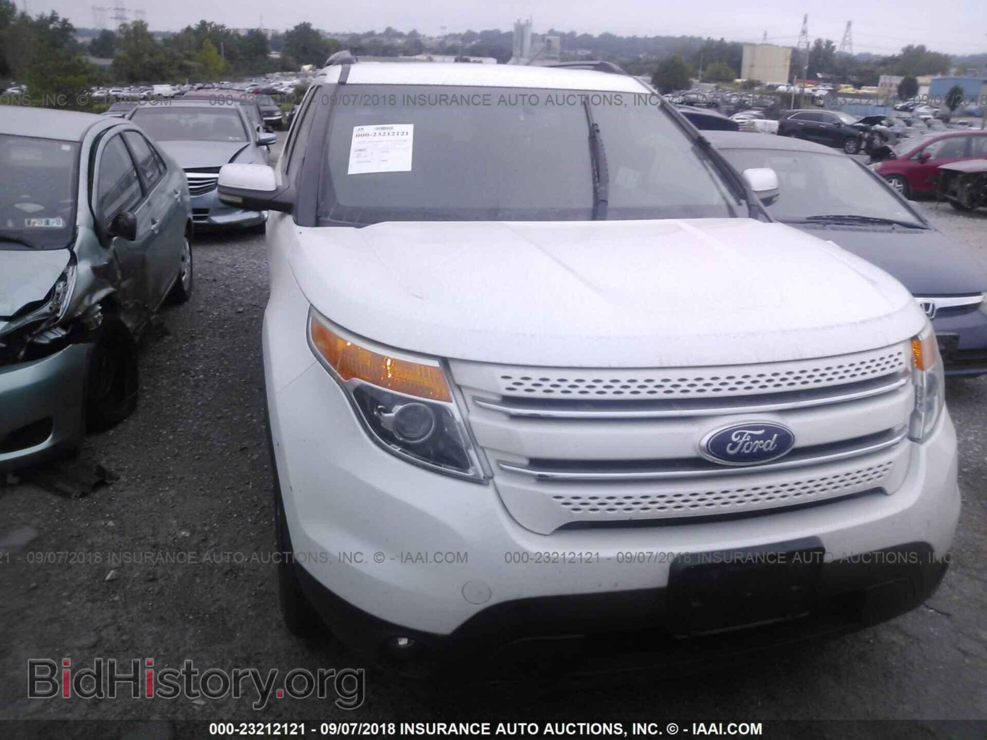 2011 Ford Explorer - VIN: 1FMHK7F89BGA75532 - Photo 6