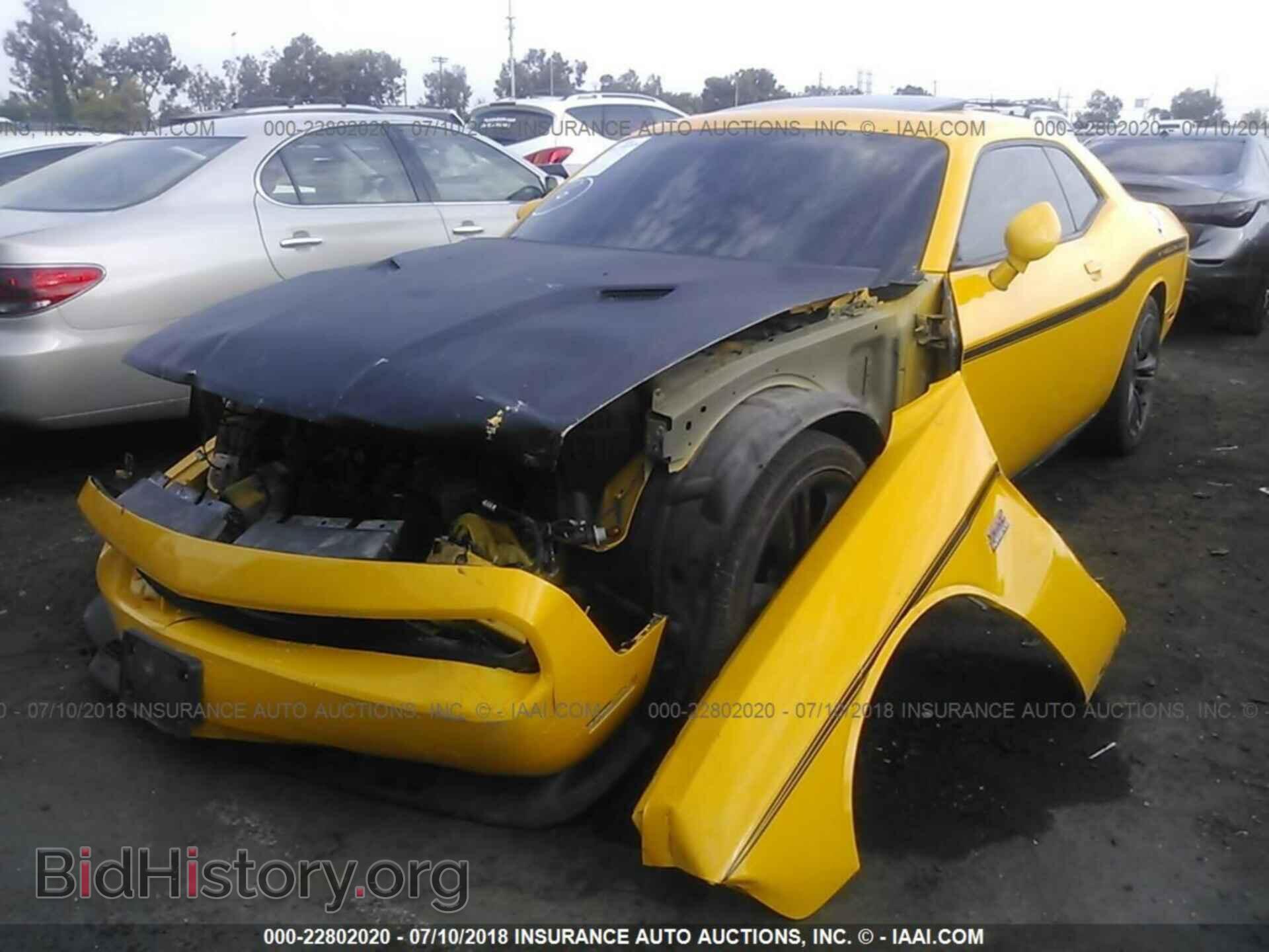 2012 DODGE CHALLENGER - VIN: 2C3CDYCJ8CH214128 - Photo 2