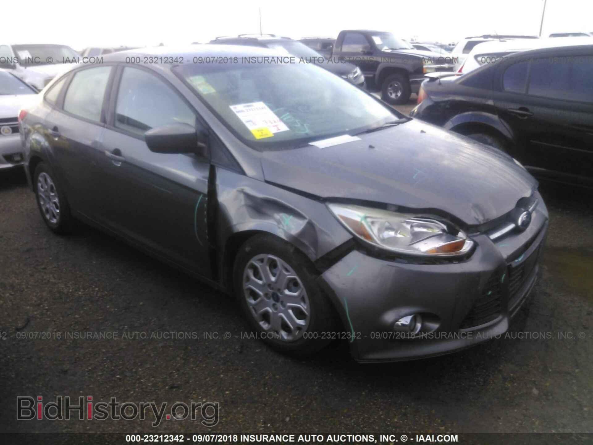 Фотография 1FAHP3F26CL385906 - Ford Focus 2012