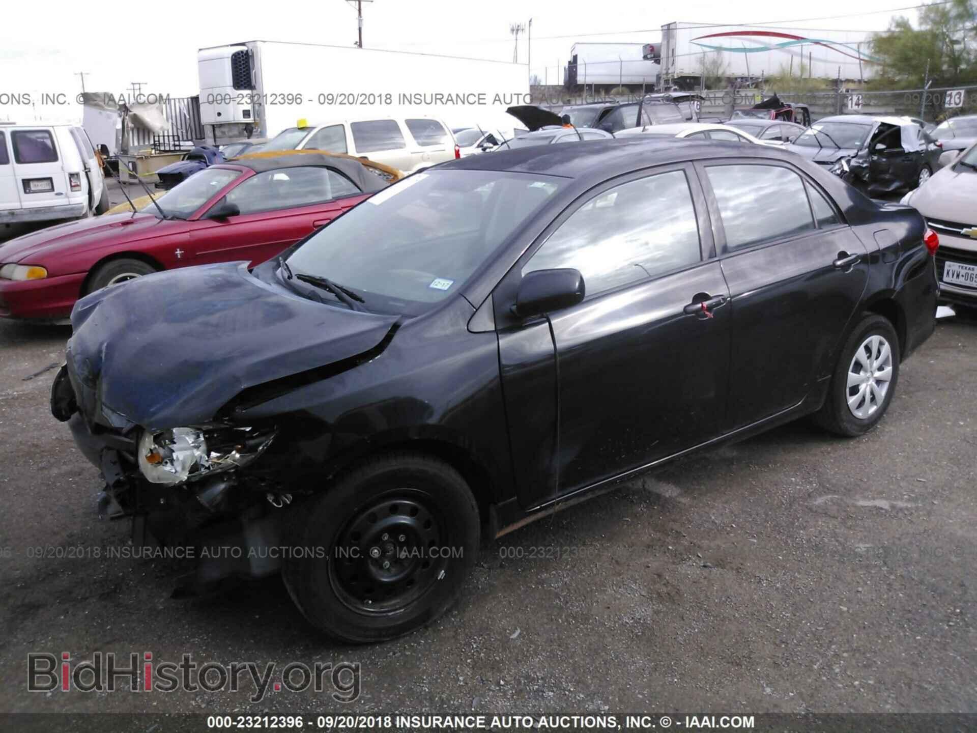 2011 Toyota Corolla - VIN: 2T1BU4EE2BC576237 - Фото 2