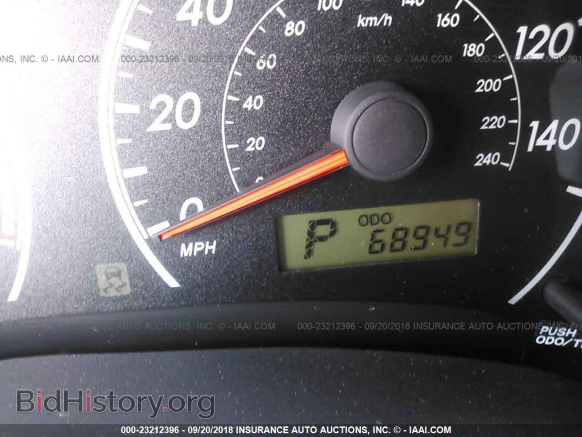 2011 Toyota Corolla - VIN: 2T1BU4EE2BC576237 - Фото 7