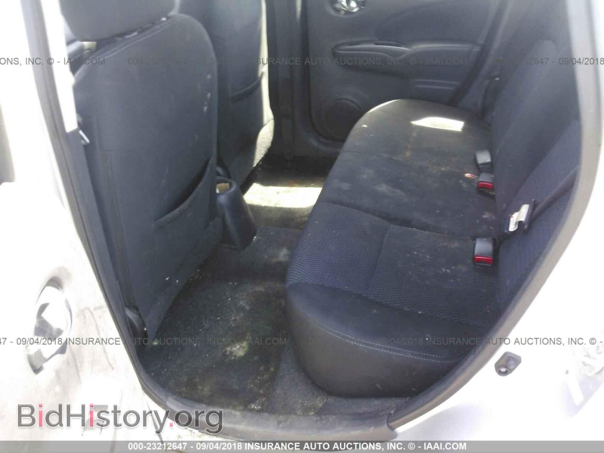 2015 Nissan Versa note - VIN: 3N1CE2CP9FL405551 - Photo 8