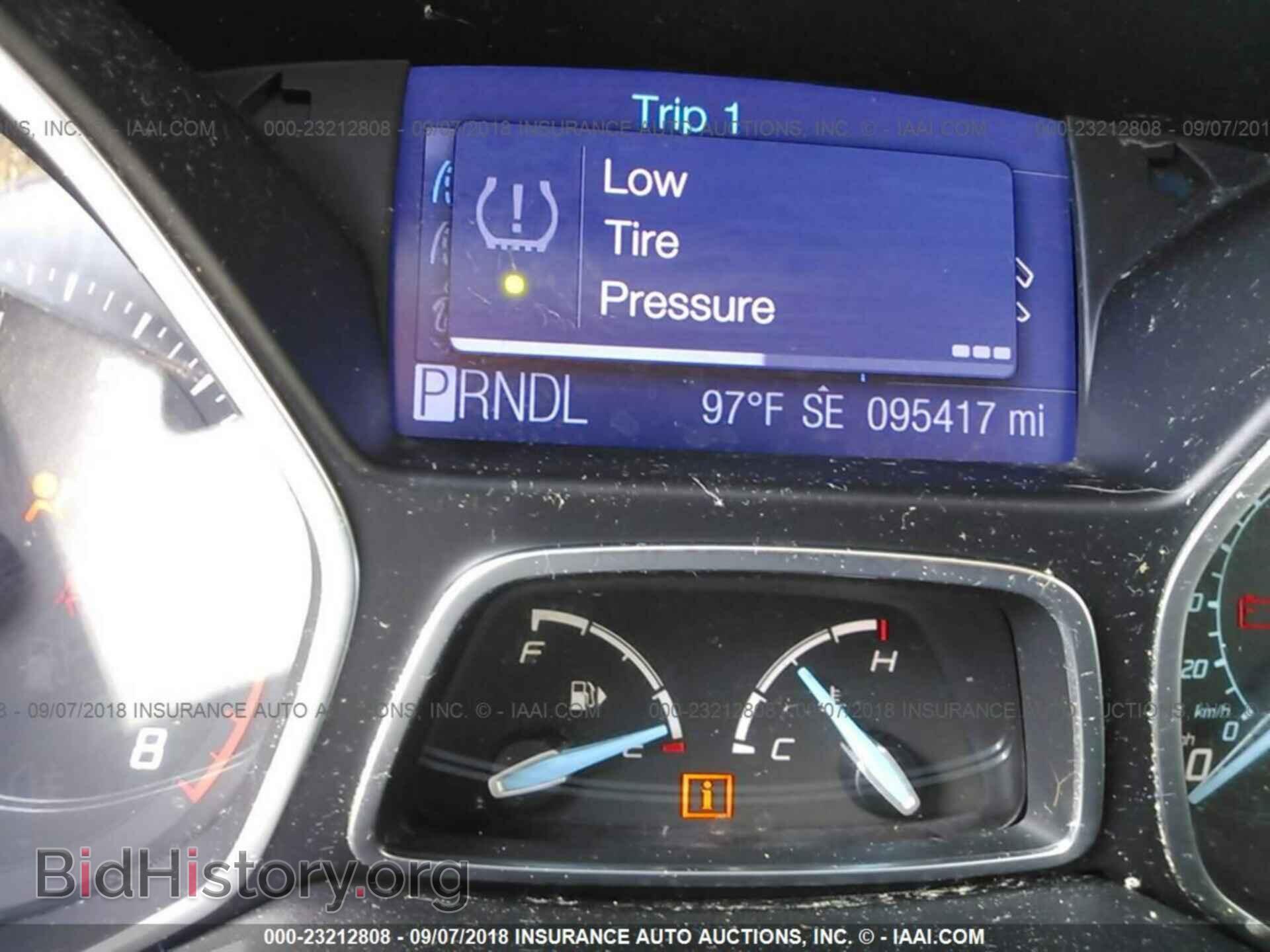 2012 Ford Focus - VIN: 1FAHP3F21CL448104 - Фото 7
