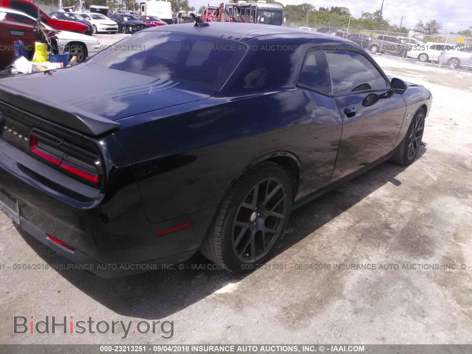 2016 Dodge Challenger - VIN: 2C3CDZFJXGH317123 - Фото 4