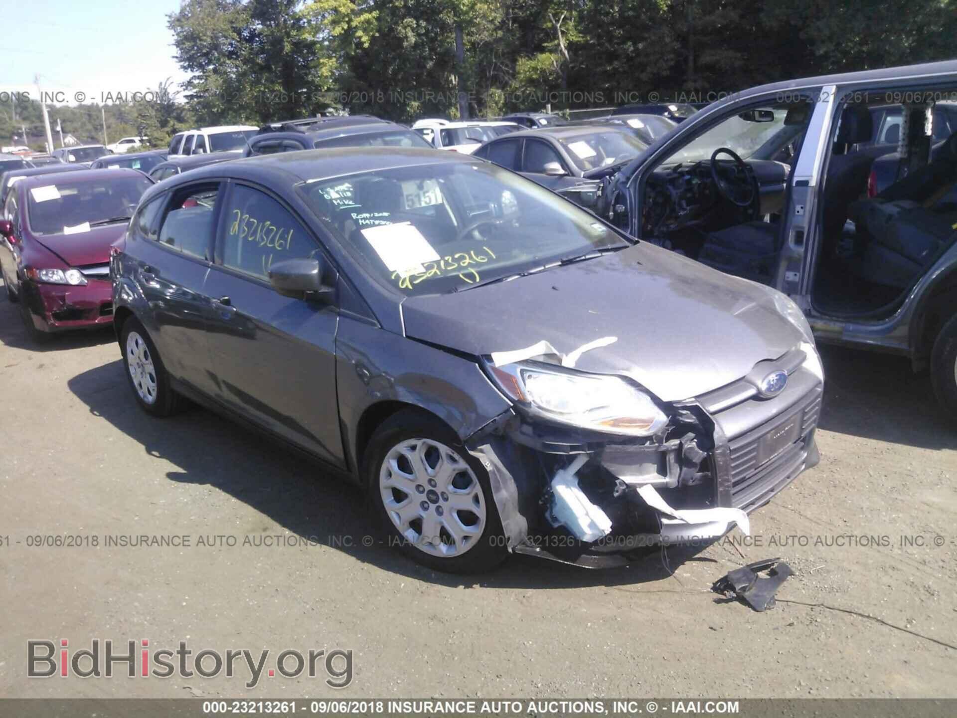 Photo 1FAHP3K28CL224317 - Ford Focus 2012