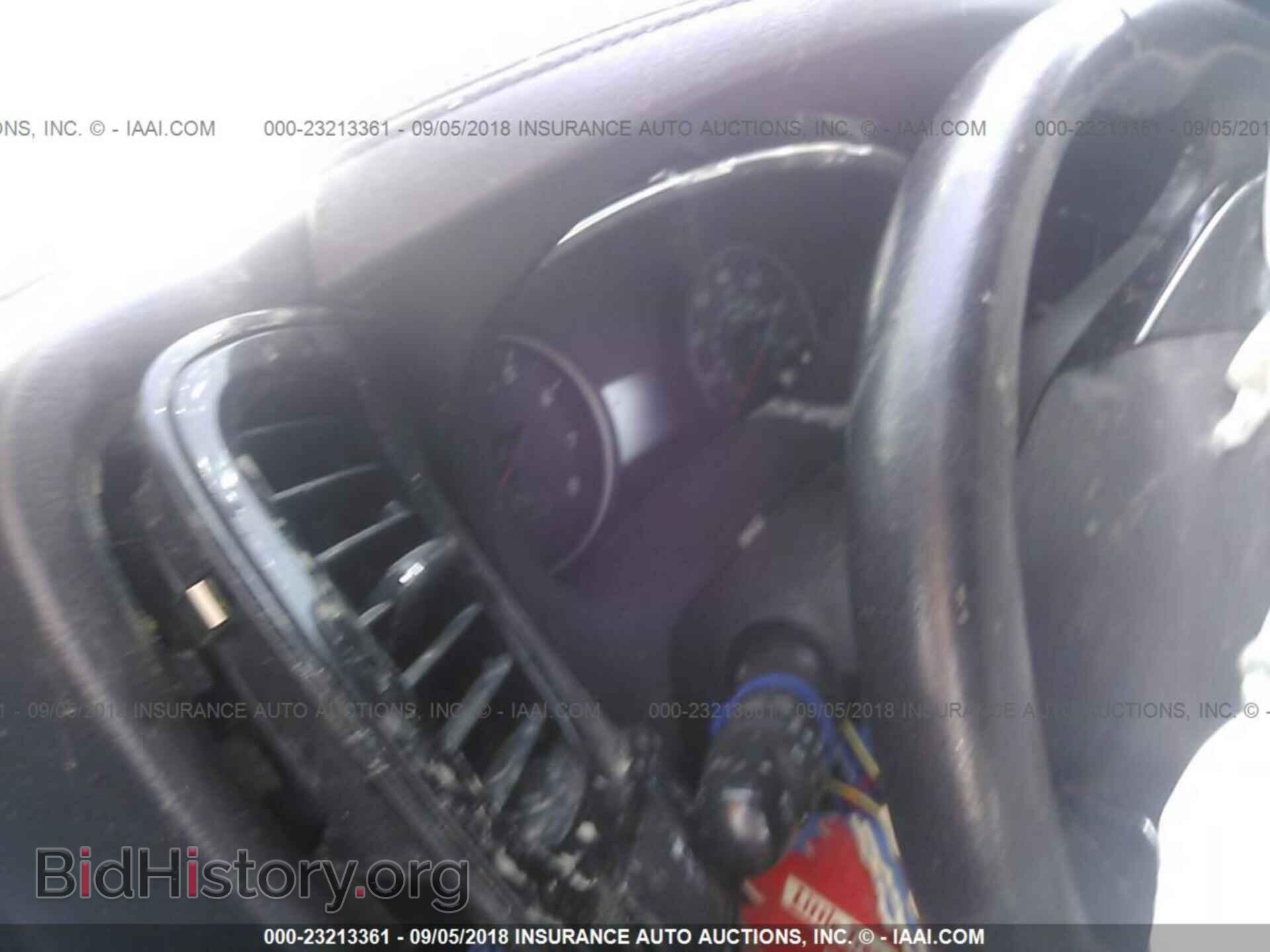 2016 Mitsubishi Outlander - VIN: JA4AD2A37GZ051945 - Фото 7