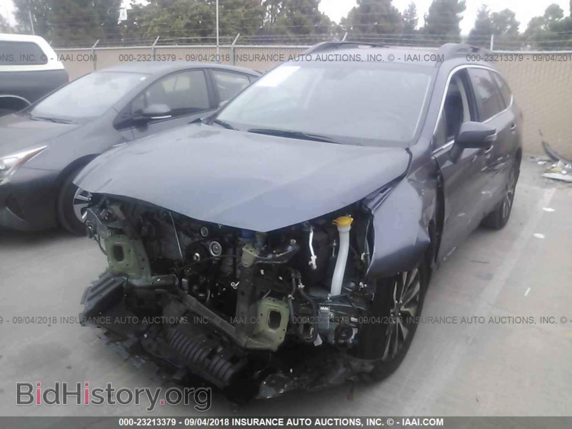 2017 Subaru Outback - VIN: 4S4BSANC9H3303862 - Фото 2